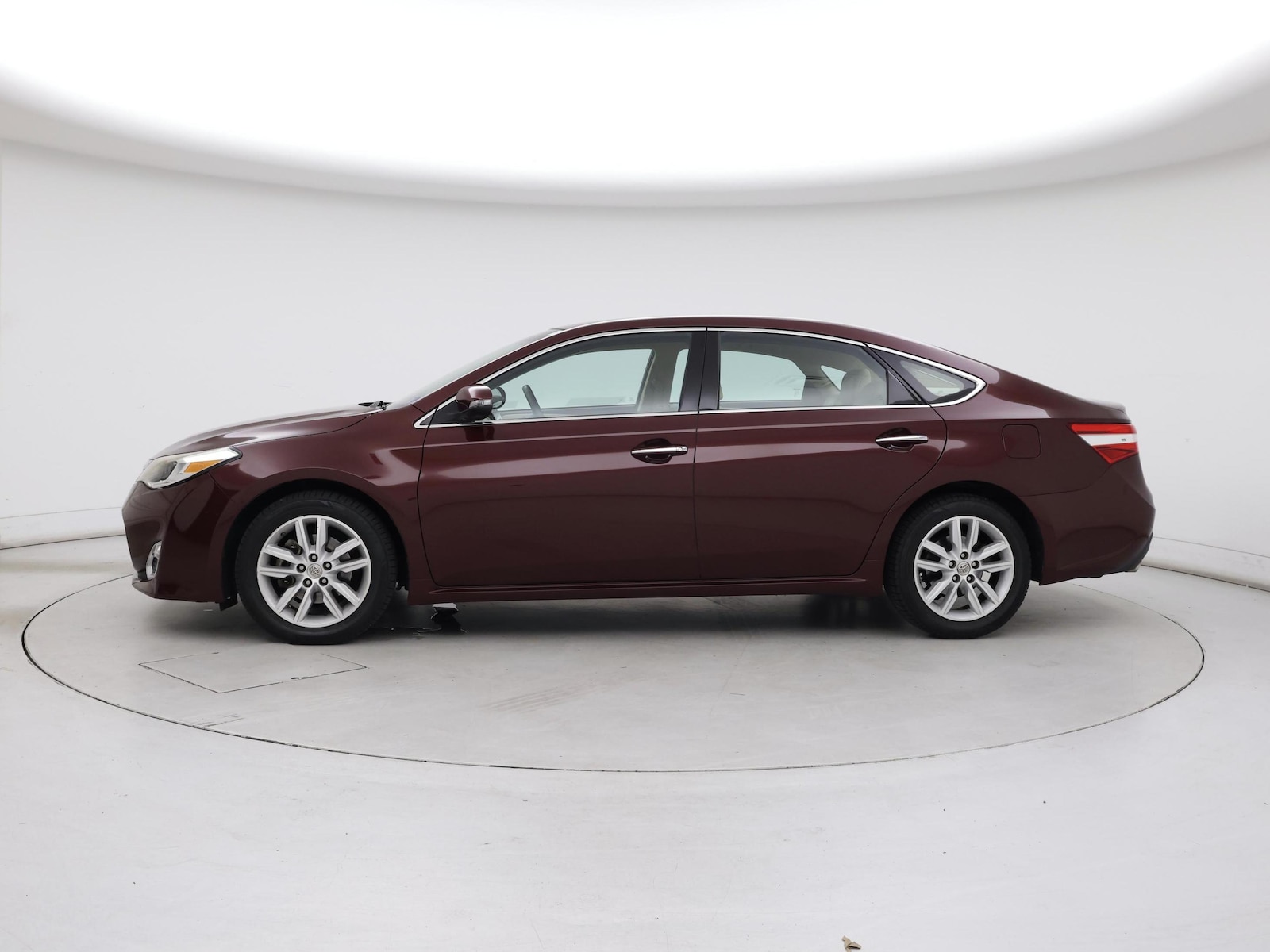 2015 Toyota Avalon XLE - Photo 4