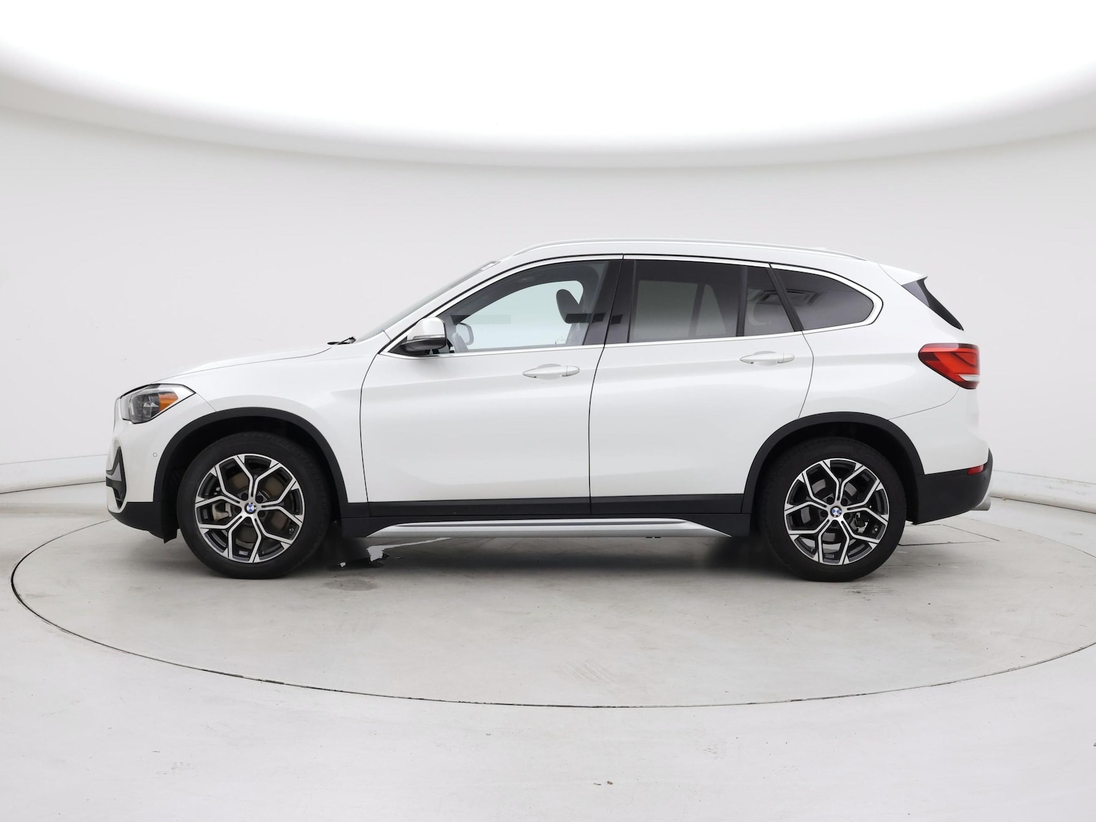 2021 BMW X1 28i - Photo 4