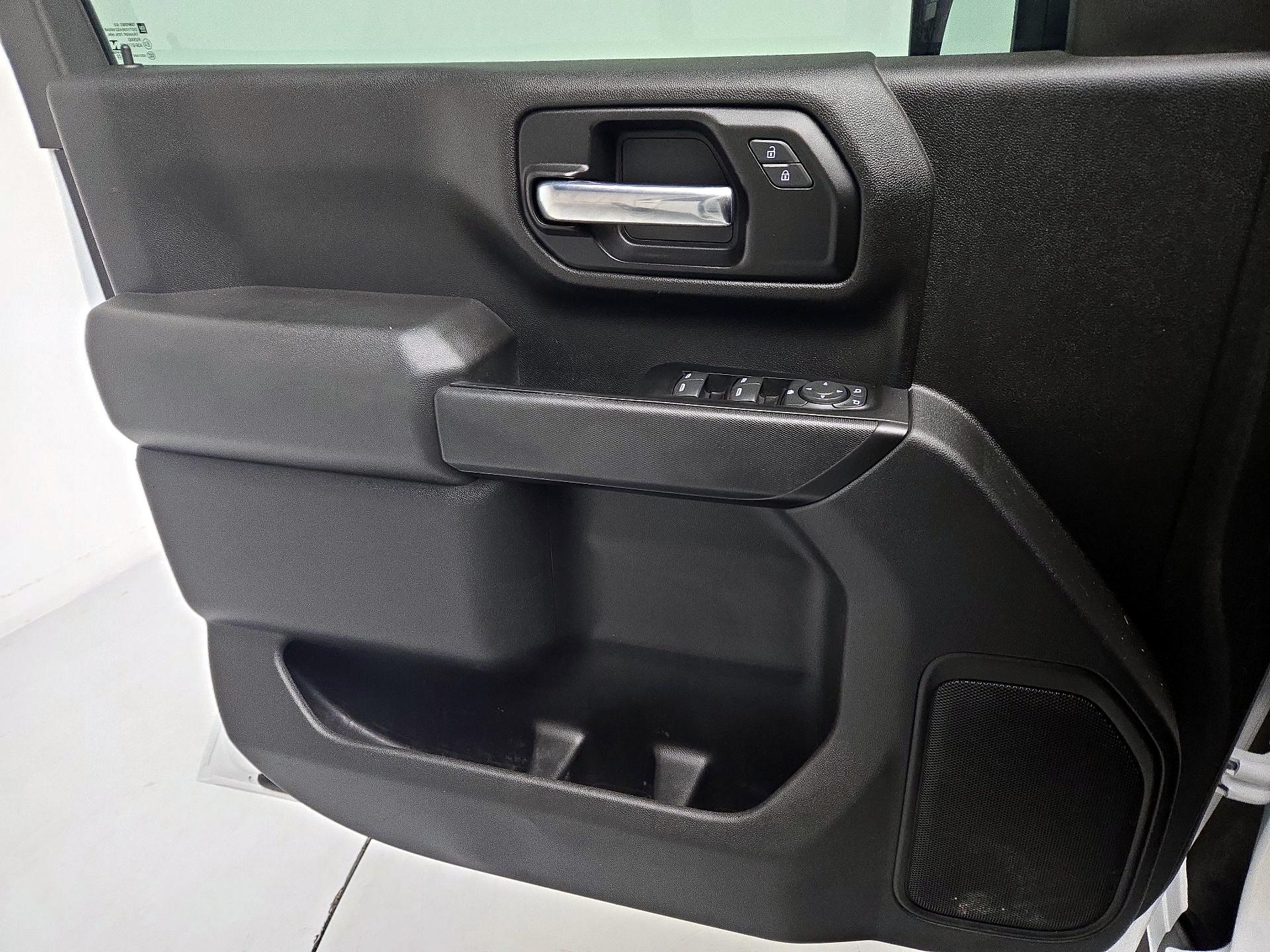 Thumbnail: 2022 Chevrolet Silverado 2500 - 10