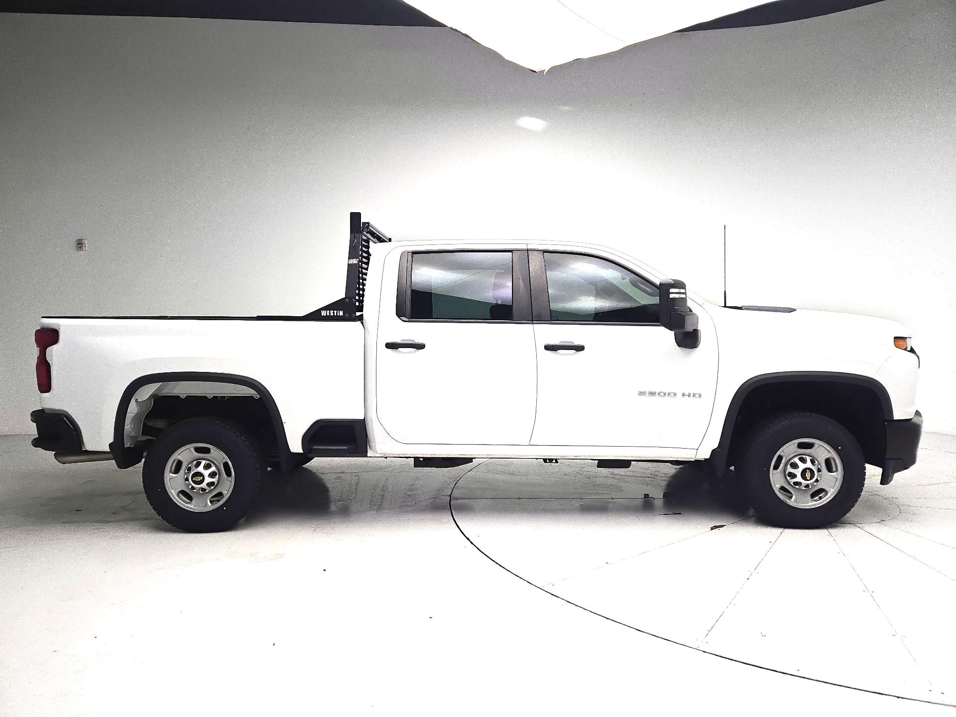 Thumbnail: 2022 Chevrolet Silverado 2500 - 4