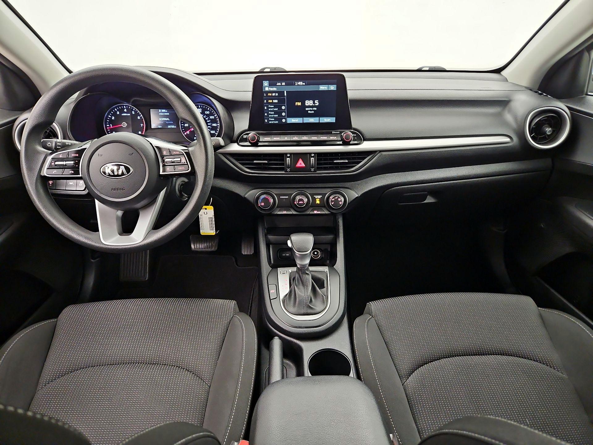 Thumbnail: 2021 Kia Forte - 9
