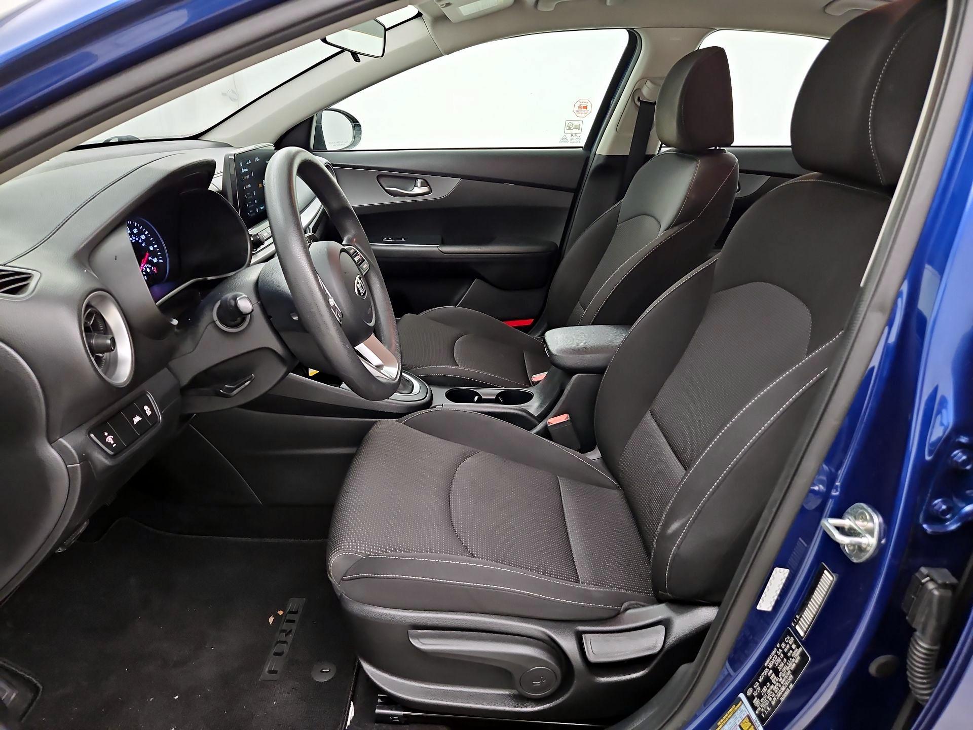 Thumbnail: 2021 Kia Forte - 11