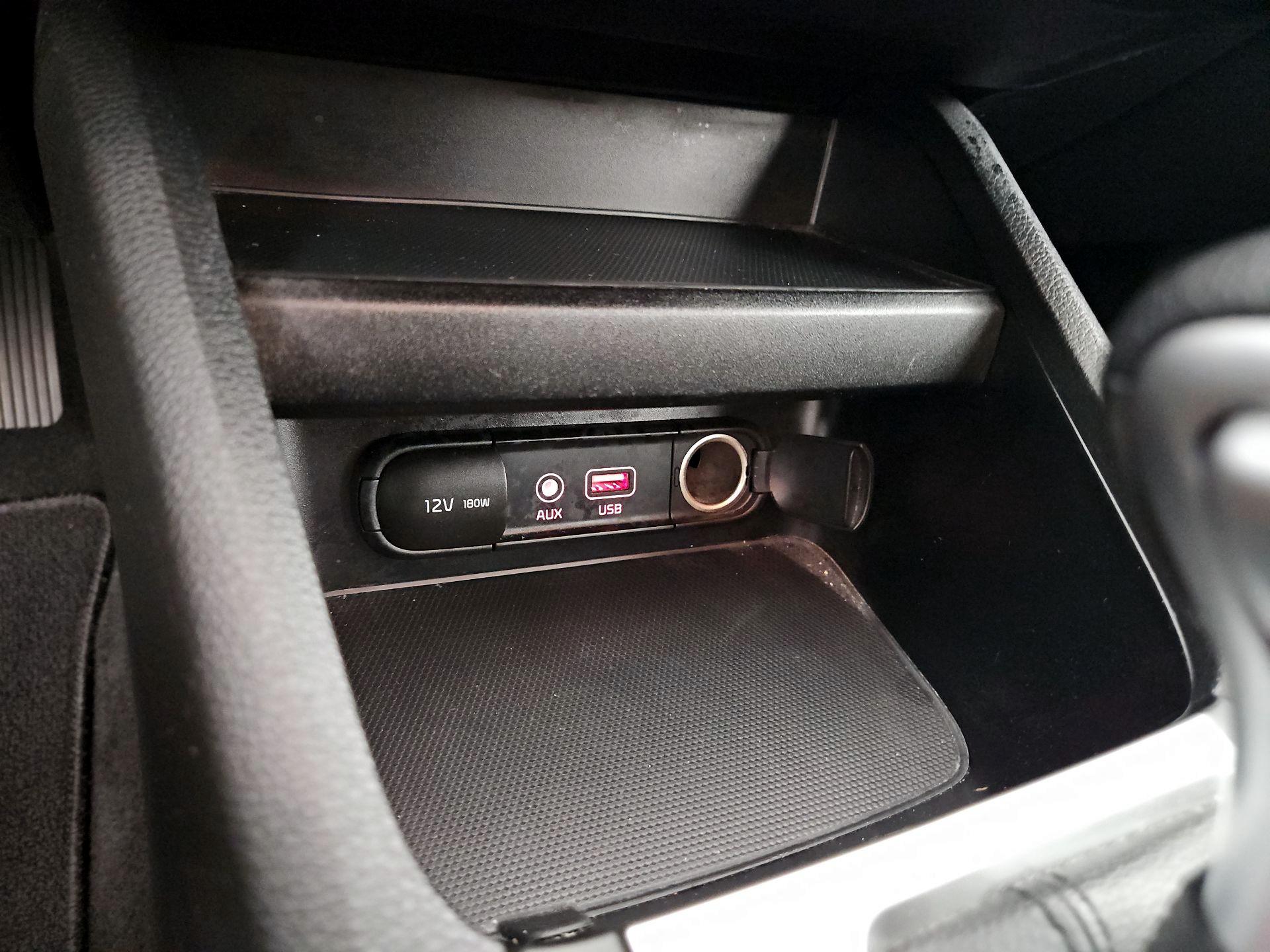 Thumbnail: 2021 Kia Forte - 18