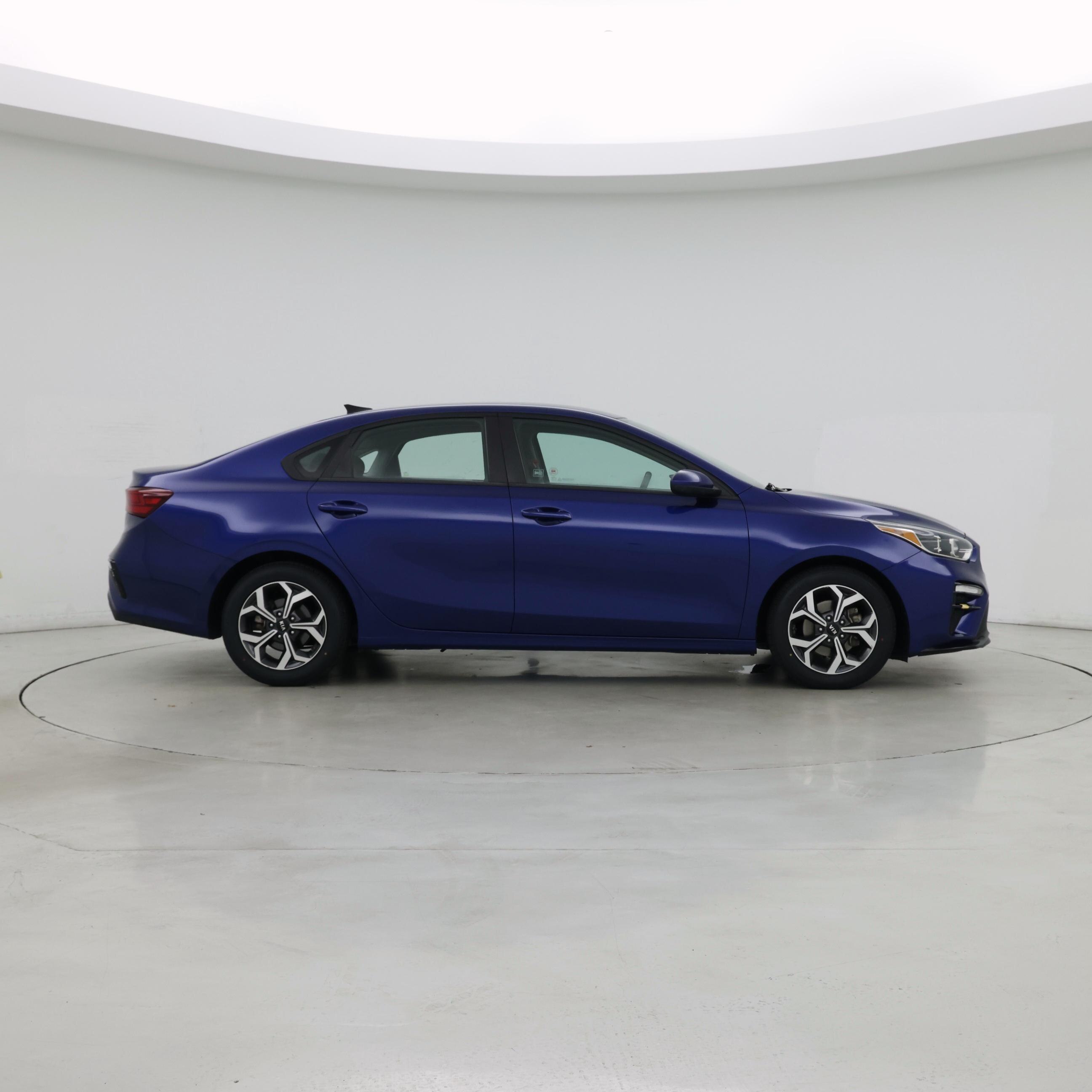 Thumbnail: 2021 Kia Forte - 7