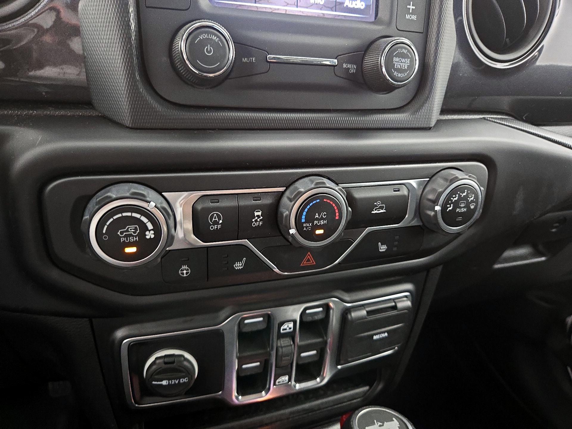 Thumbnail: 2021 Jeep Wrangler - 16