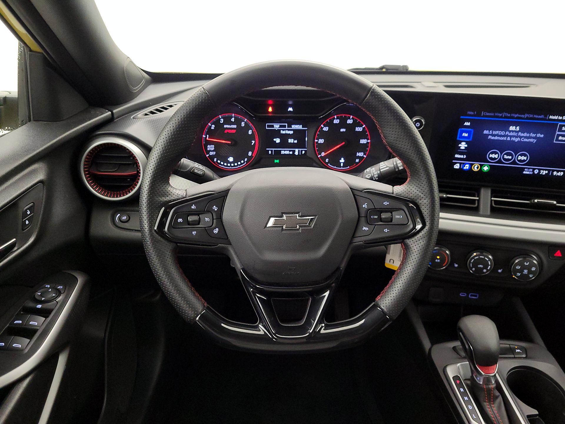 Thumbnail: 2024 Chevrolet Trax - 10