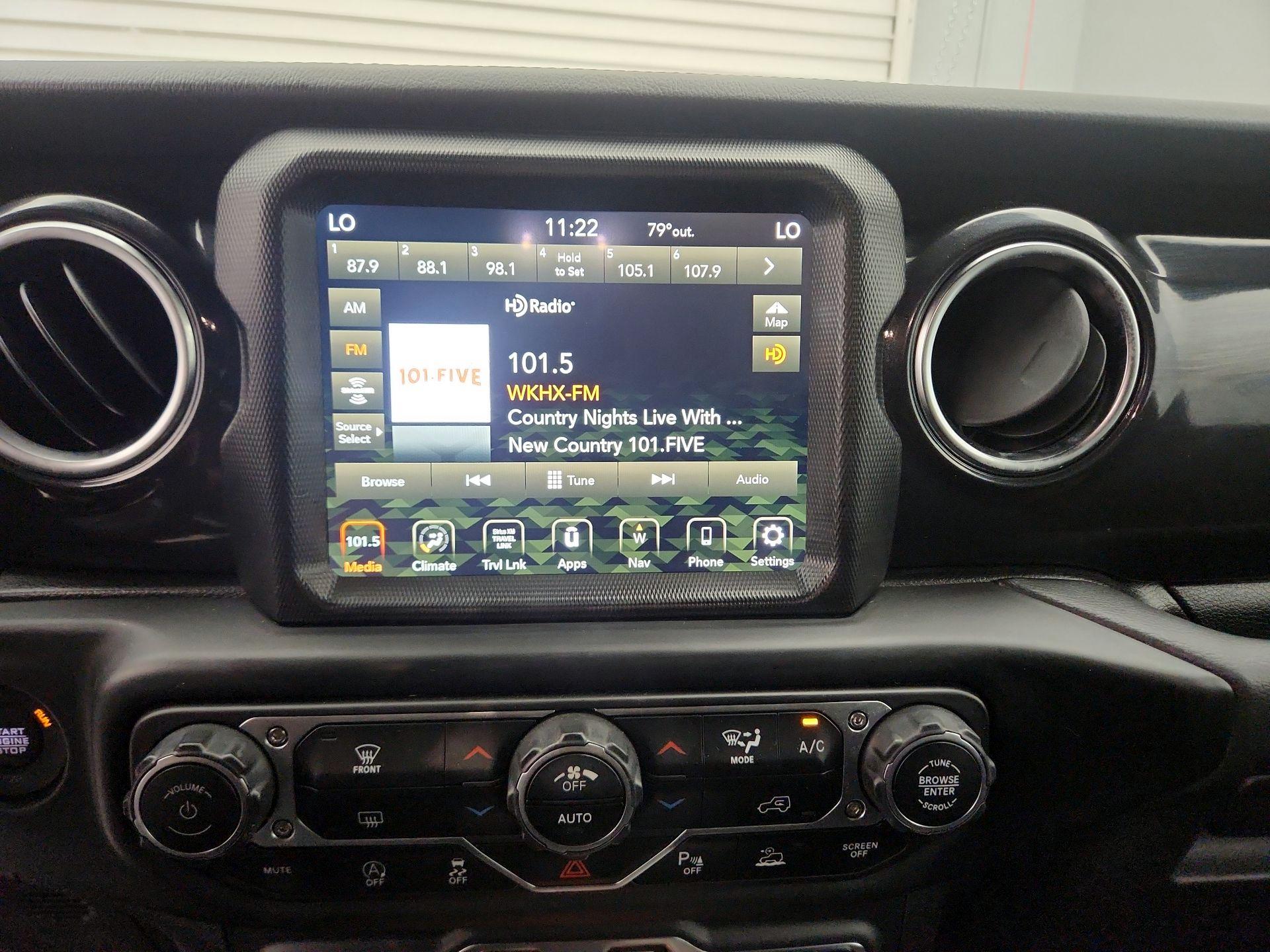 Thumbnail: 2023 Jeep Wrangler - 16