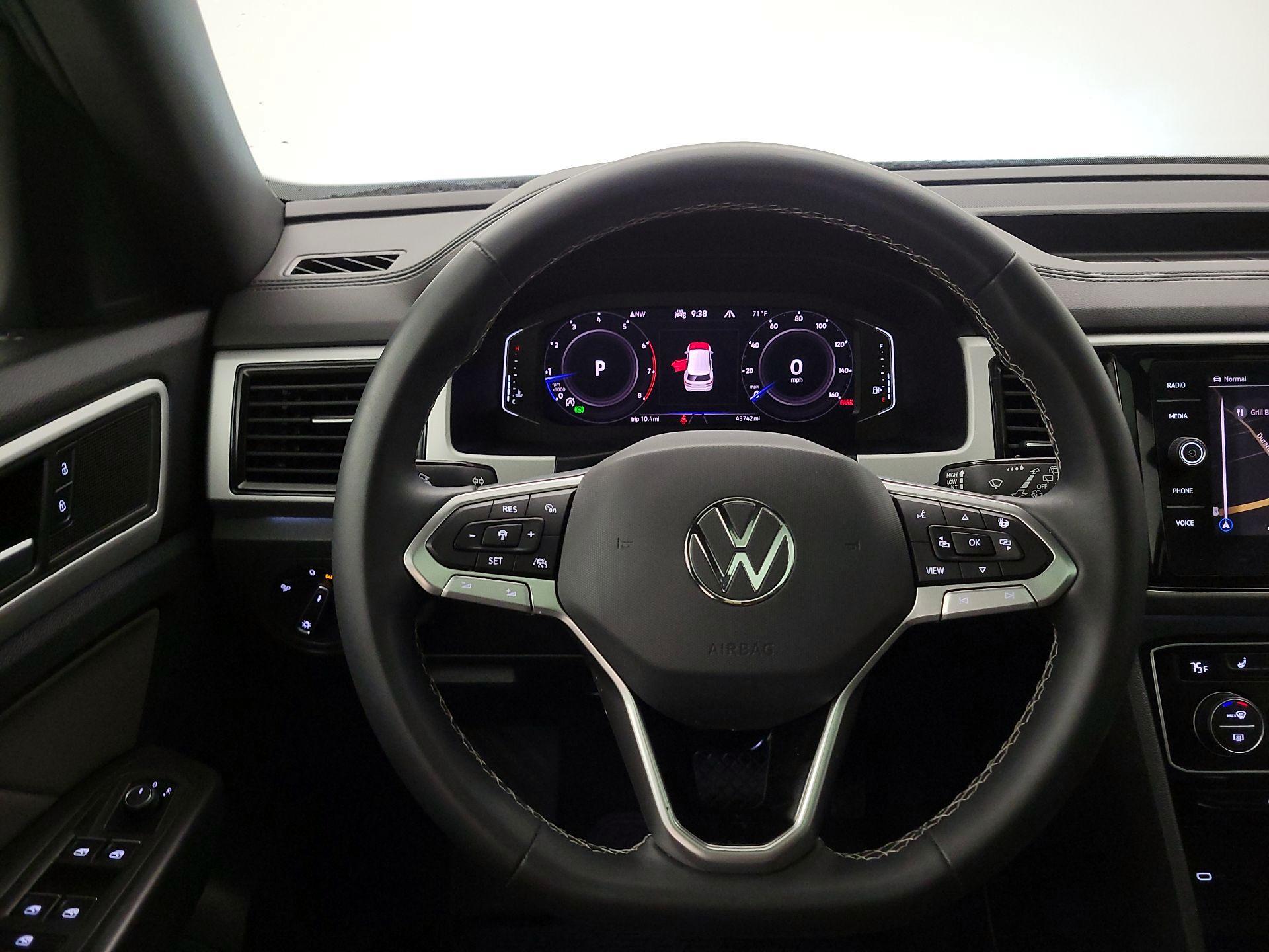 Thumbnail: 2022 Volkswagen Atlas - 10