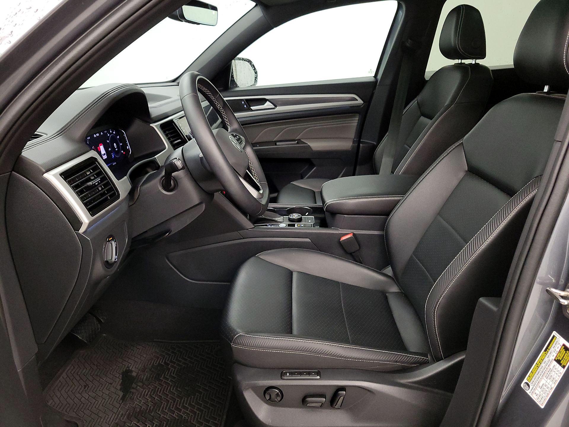 Thumbnail: 2022 Volkswagen Atlas - 11
