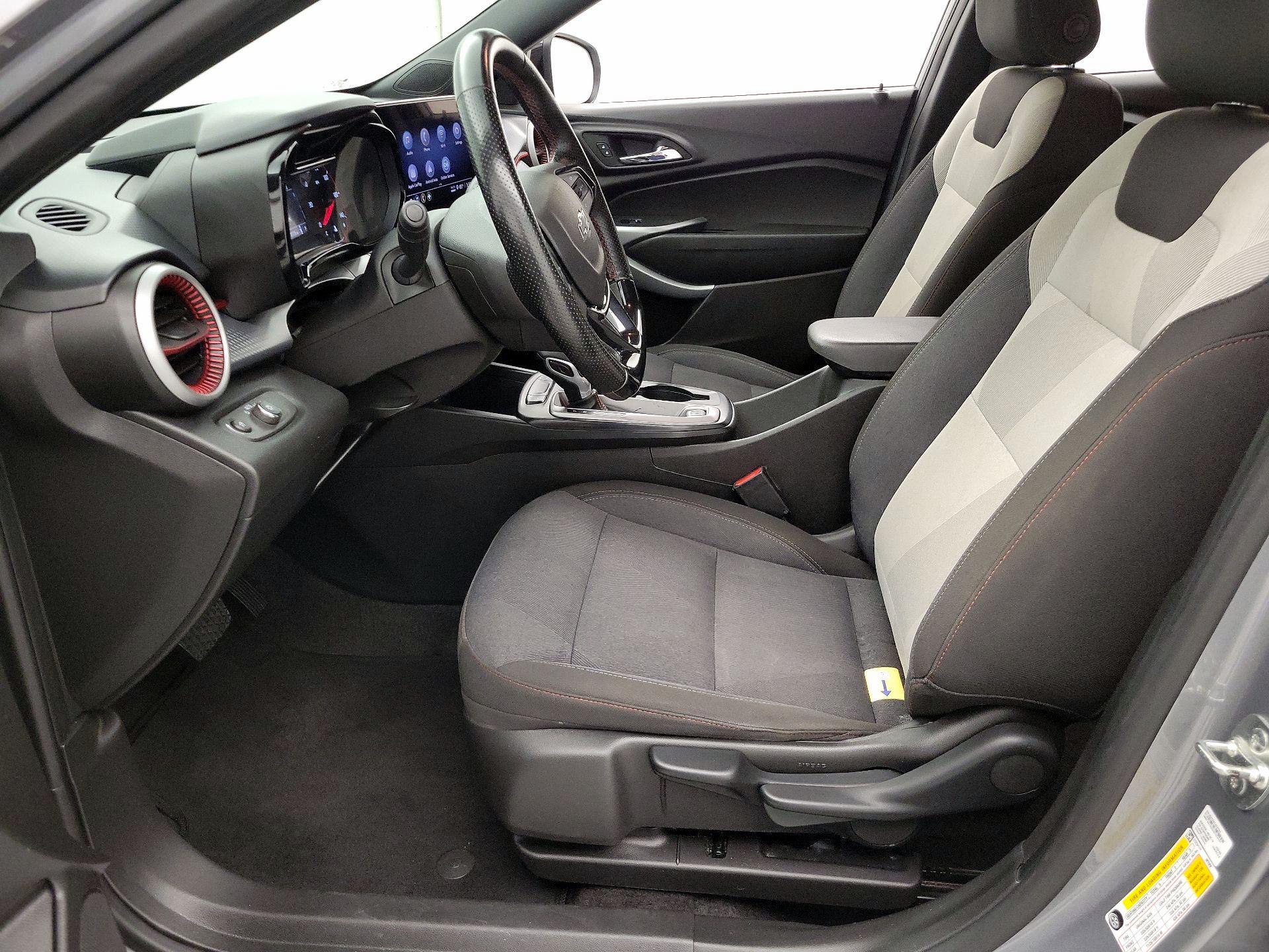 Thumbnail: 2024 Chevrolet Trax - 11