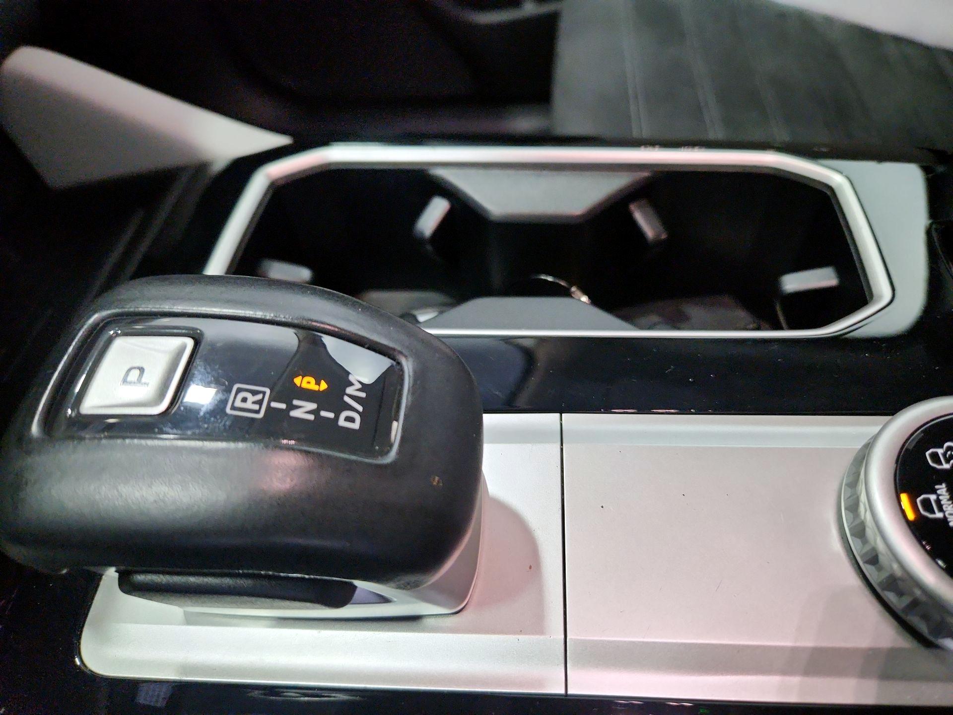 Thumbnail: 2025 Mitsubishi Outlander - 17