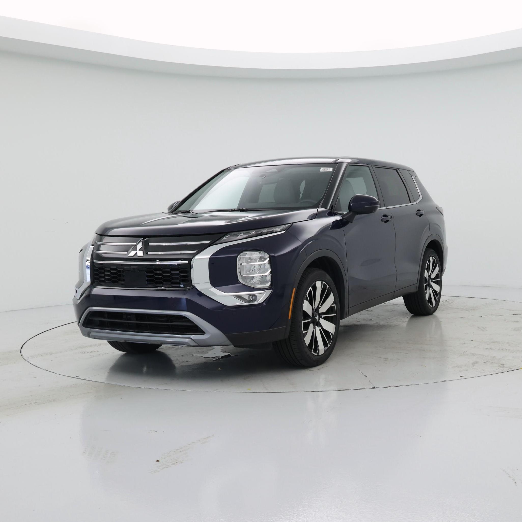 Thumbnail: 2025 Mitsubishi Outlander - 4
