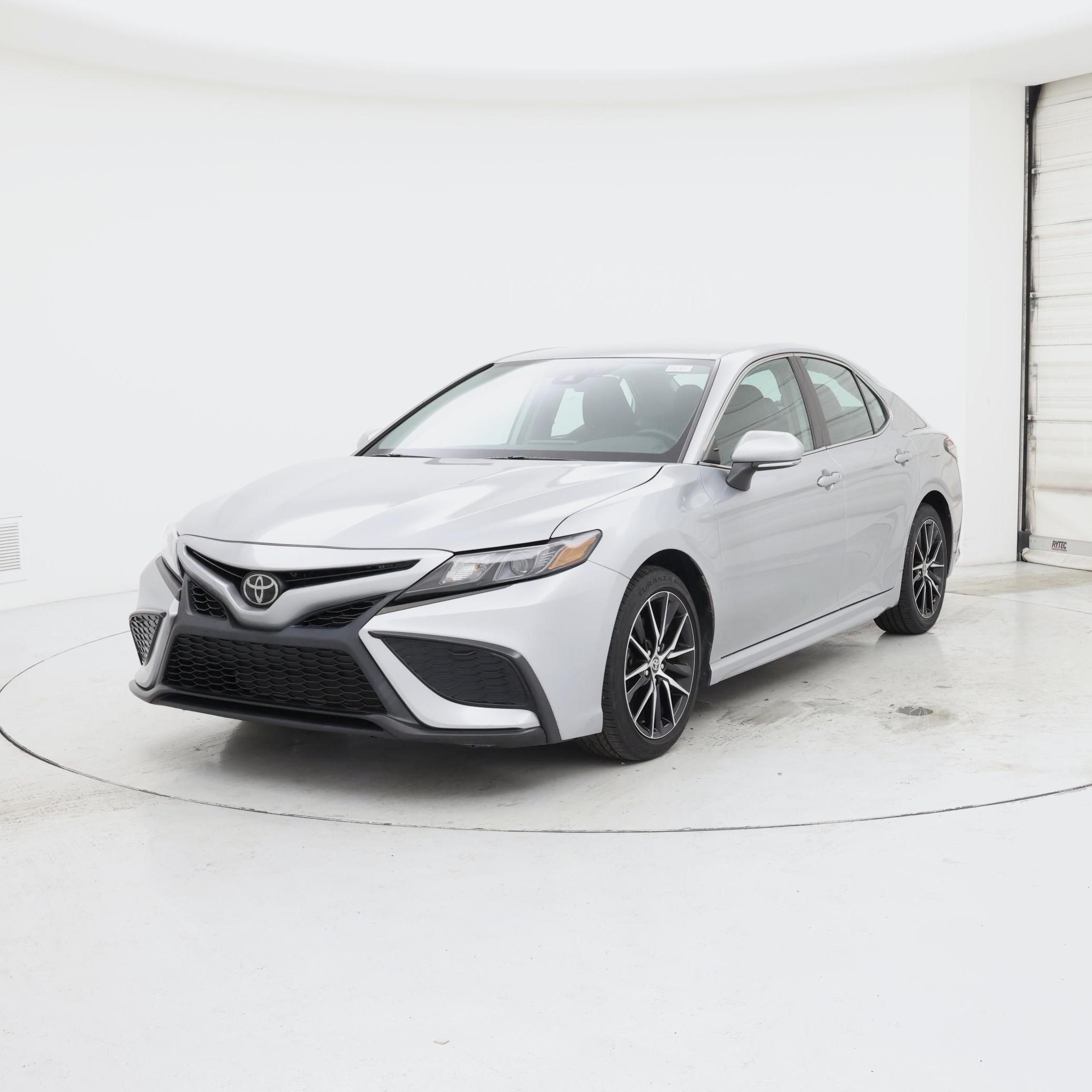 Thumbnail: 2024 Toyota Camry - 4