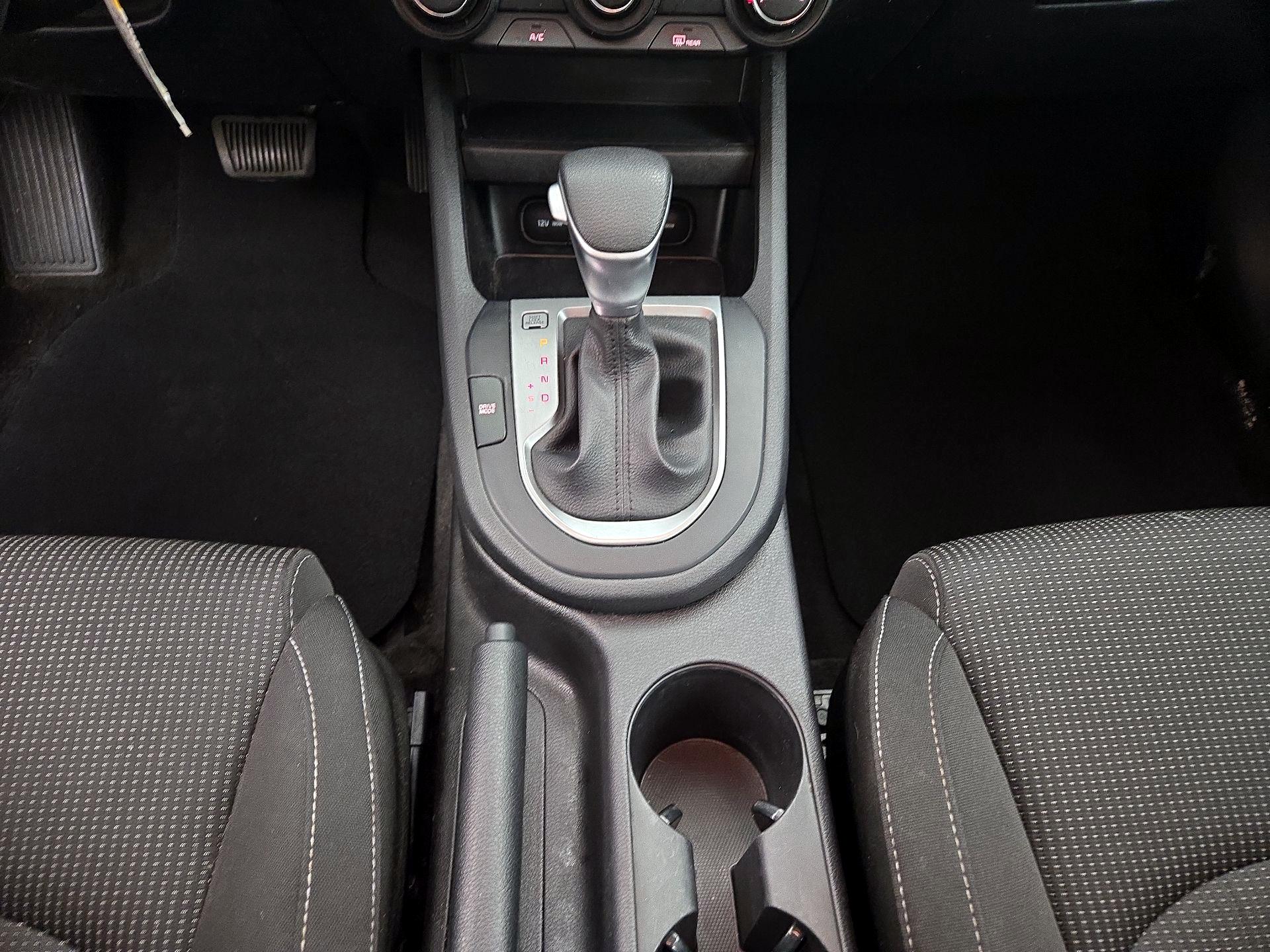 Thumbnail: 2021 Kia Forte - 17