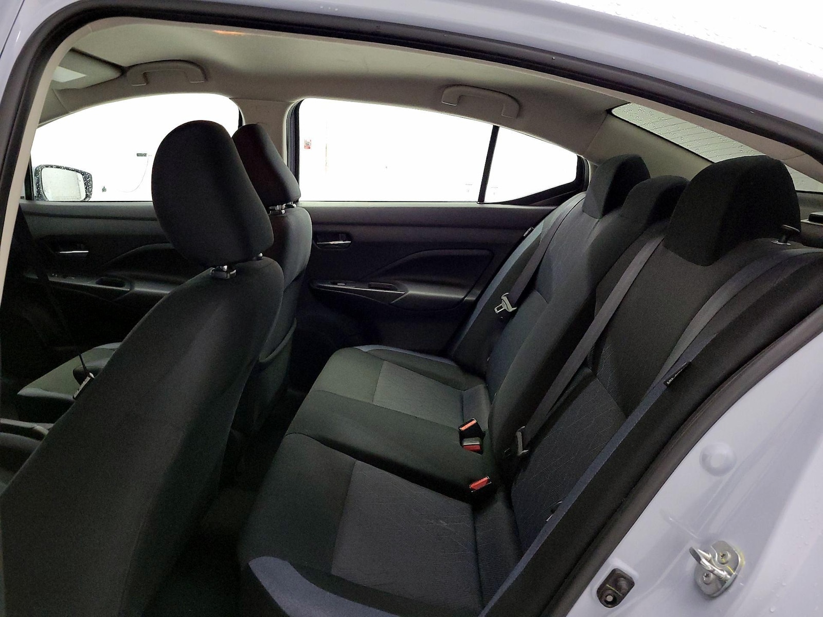 2023 Nissan Versa Sedan SV - Photo 19