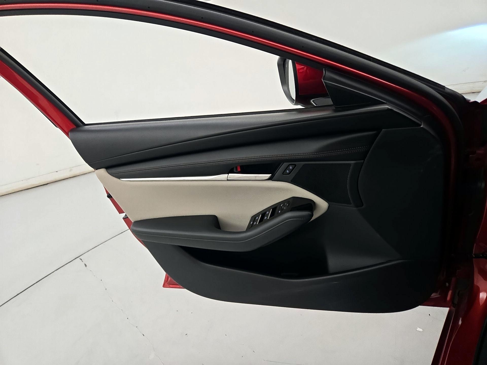 Thumbnail: 2025 Mazda Mazda3 - 12