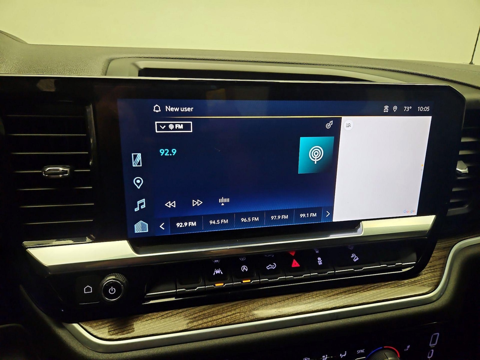 2022 Chevrolet Silverado 1500 RST - Photo 16