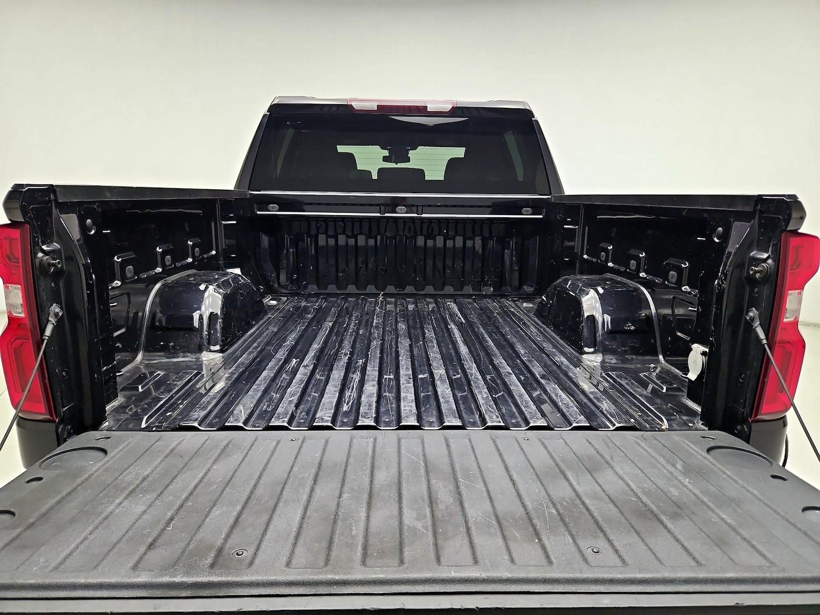 2022 Chevrolet Silverado 1500 RST - Photo 21
