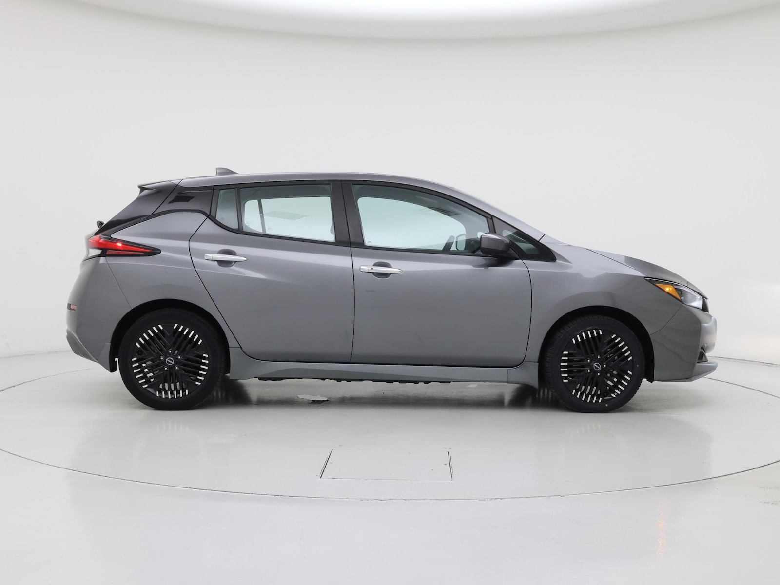 2024 Nissan LEAF SV PLUS - Photo 8