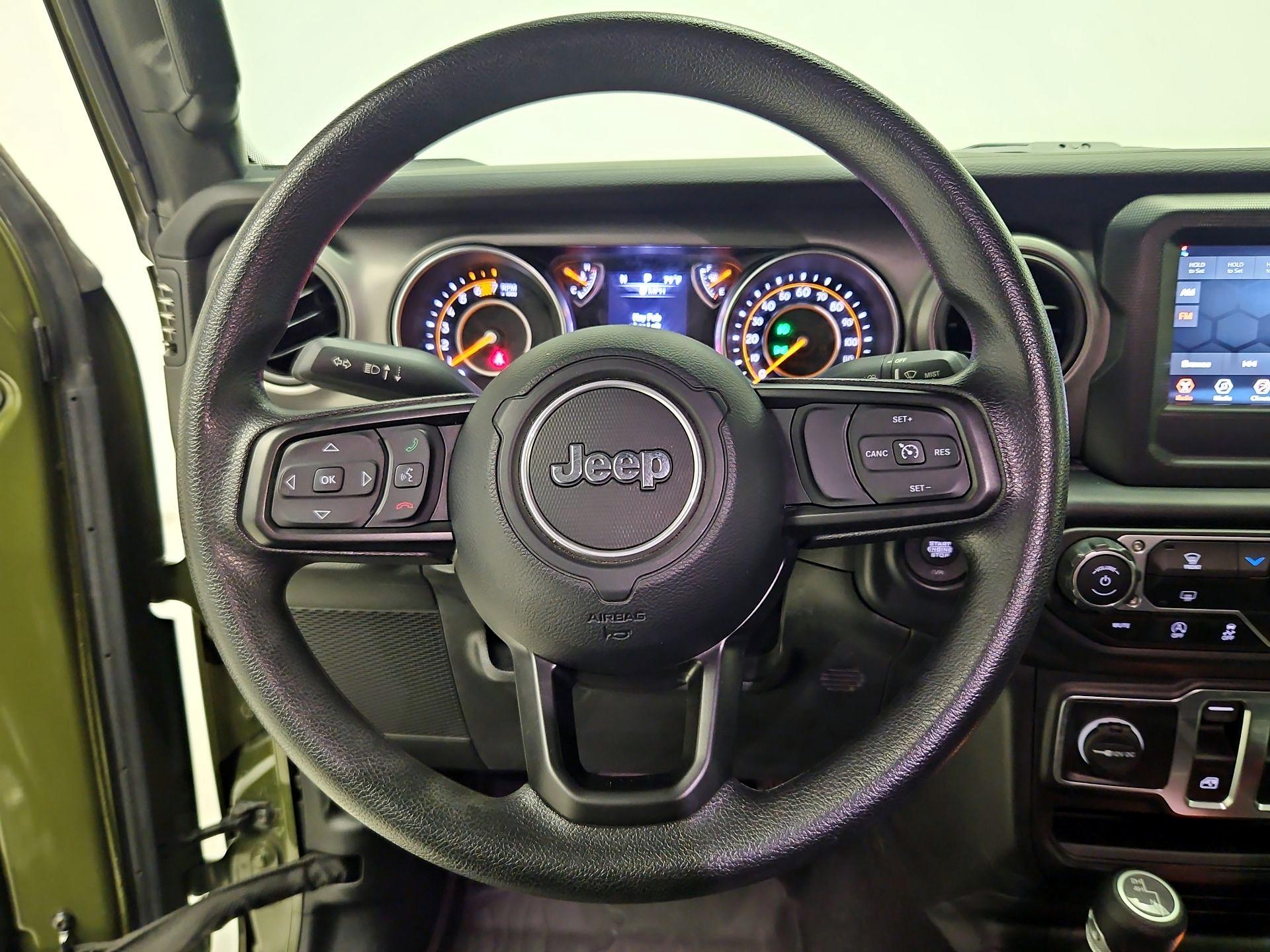 Thumbnail: 2023 Jeep Wrangler - 10