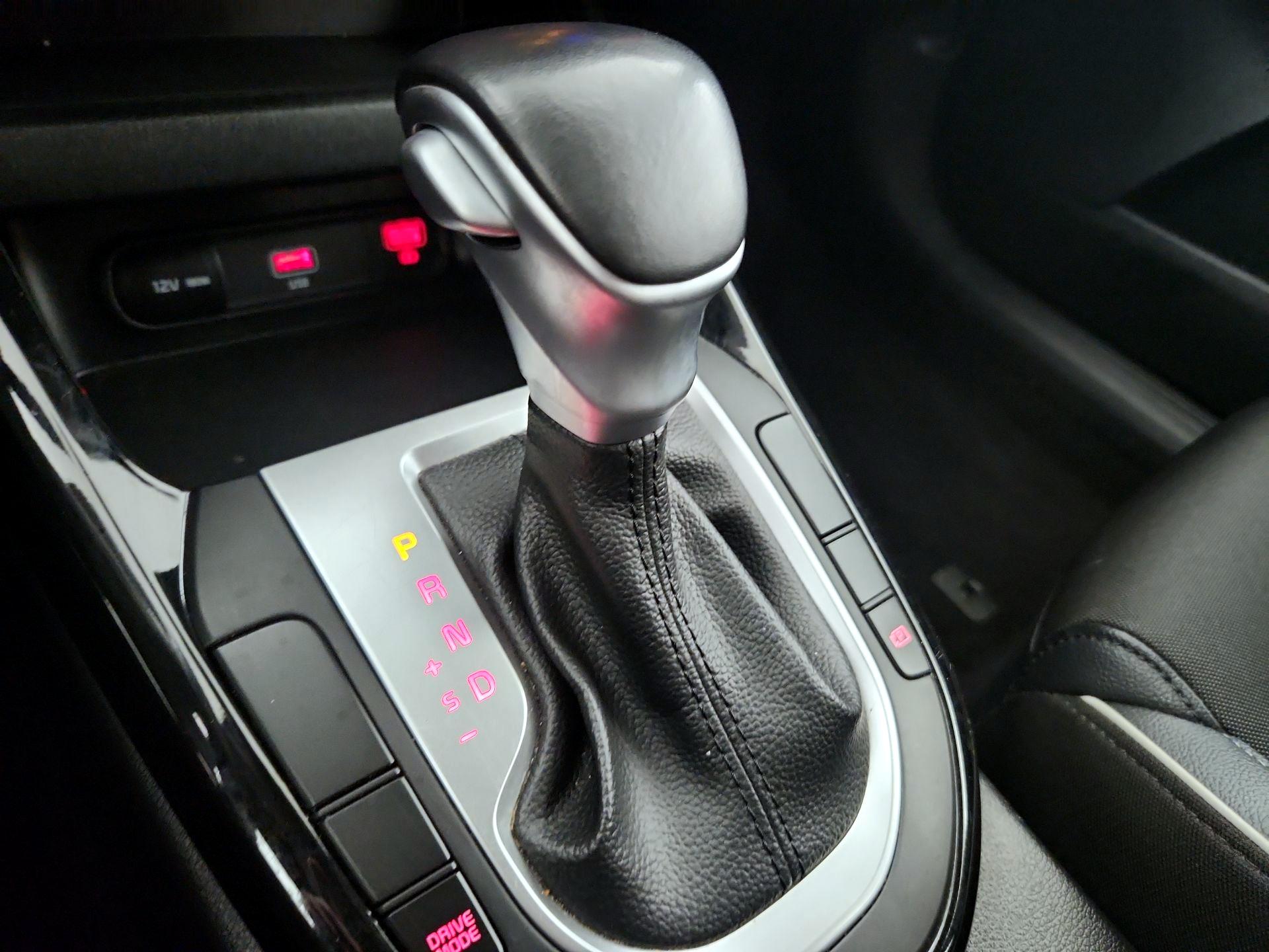 Thumbnail: 2023 Kia Forte - 18