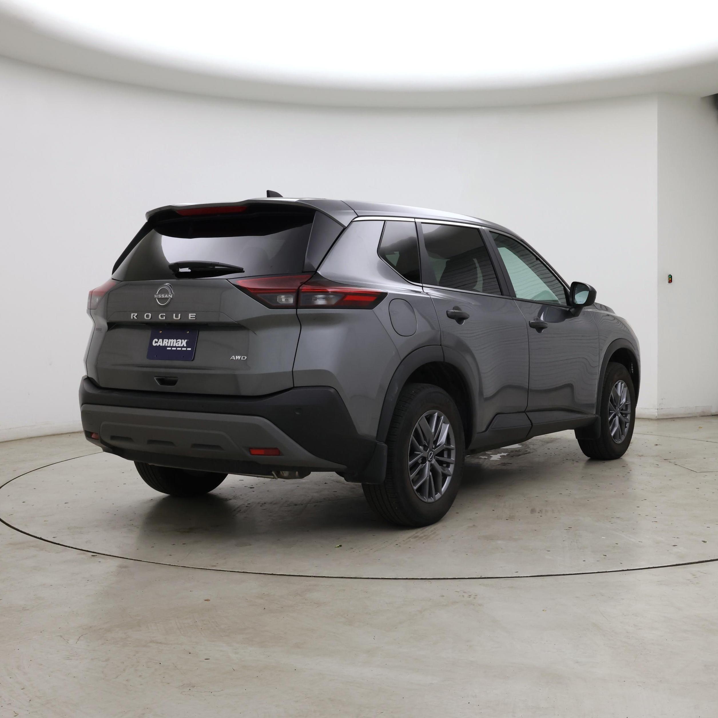Thumbnail: 2023 Nissan Rogue - 8