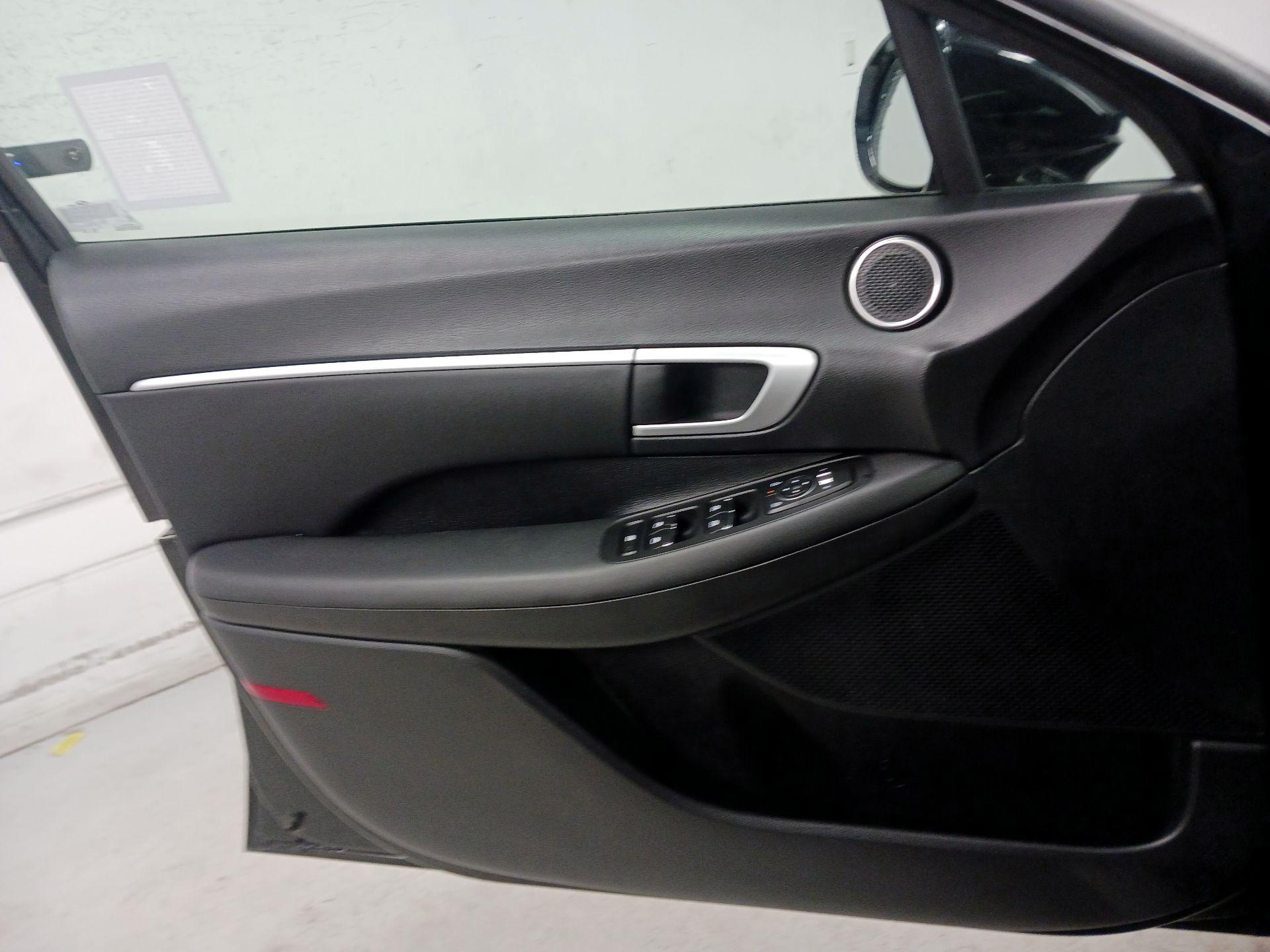 Thumbnail: 2025 Hyundai Sonata - 12