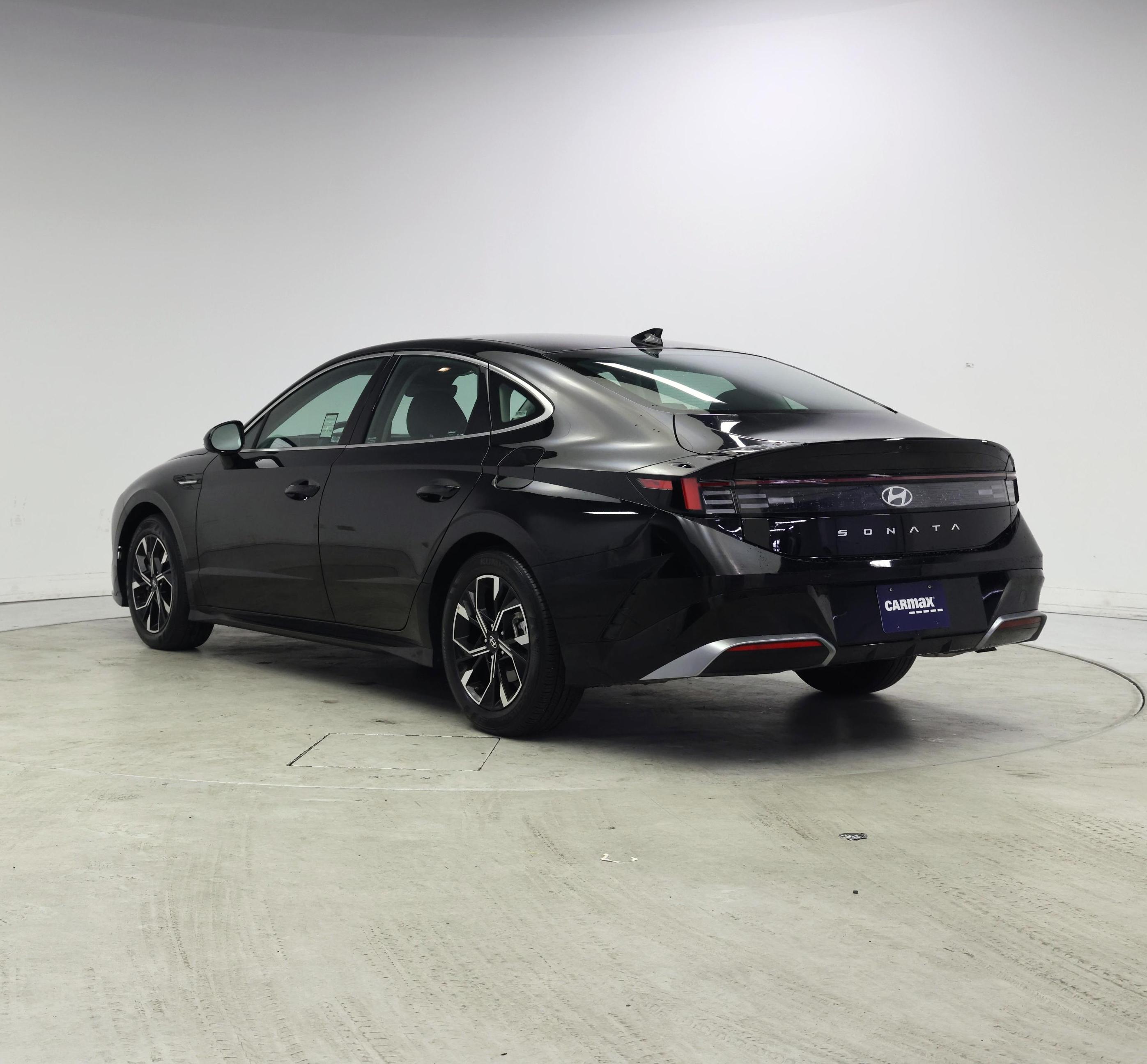 Thumbnail: 2025 Hyundai Sonata - 2
