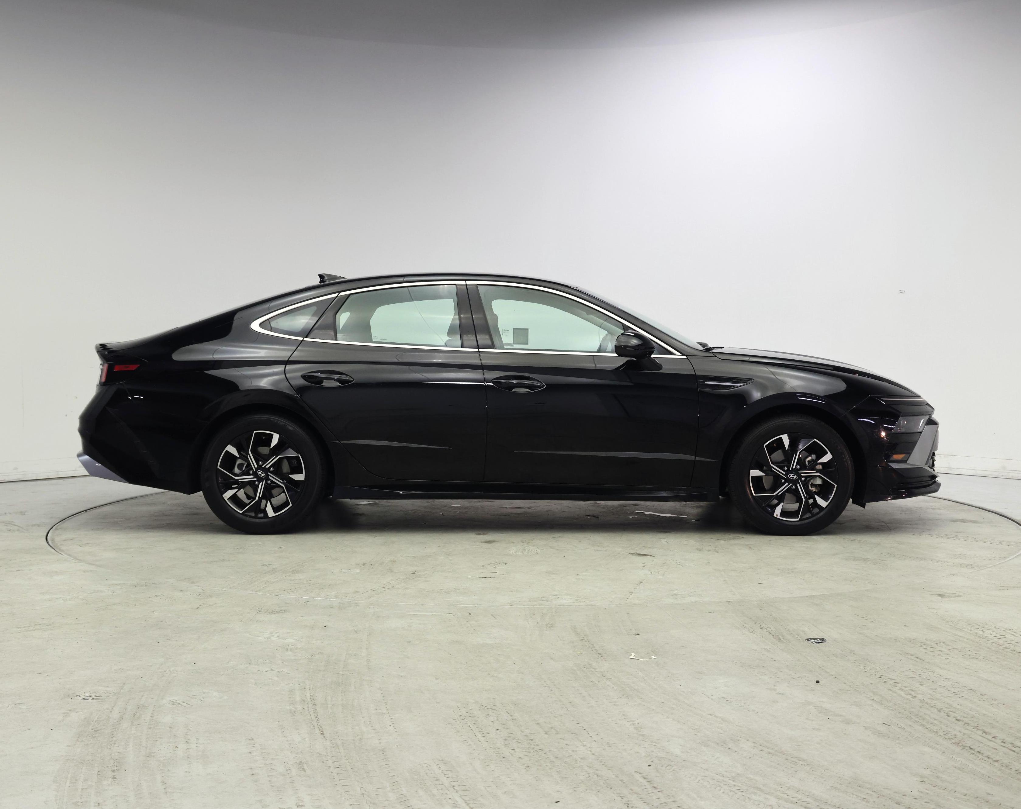 Thumbnail: 2025 Hyundai Sonata - 7