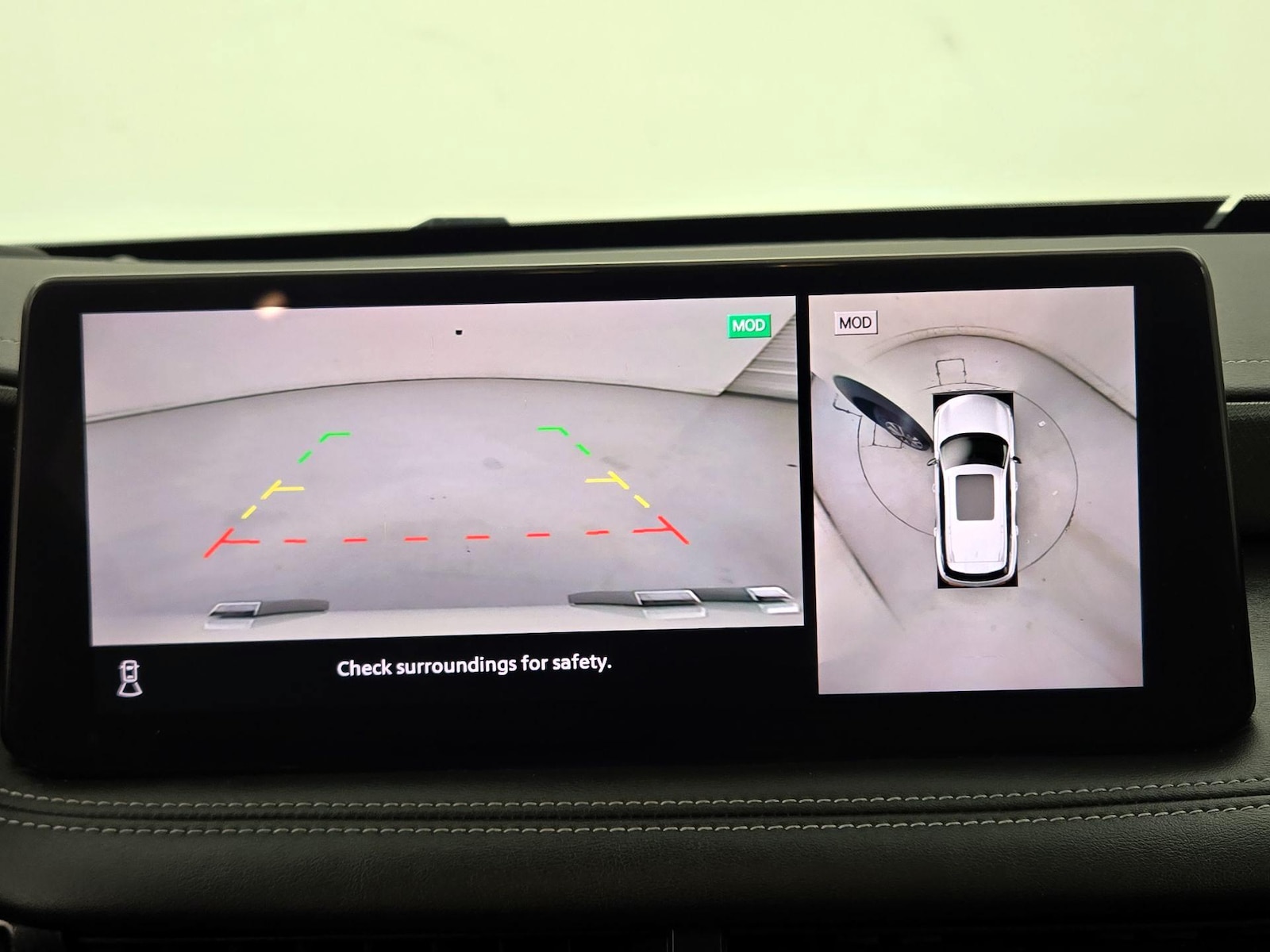 2023 INFINITI QX60 LUXE - Photo 16