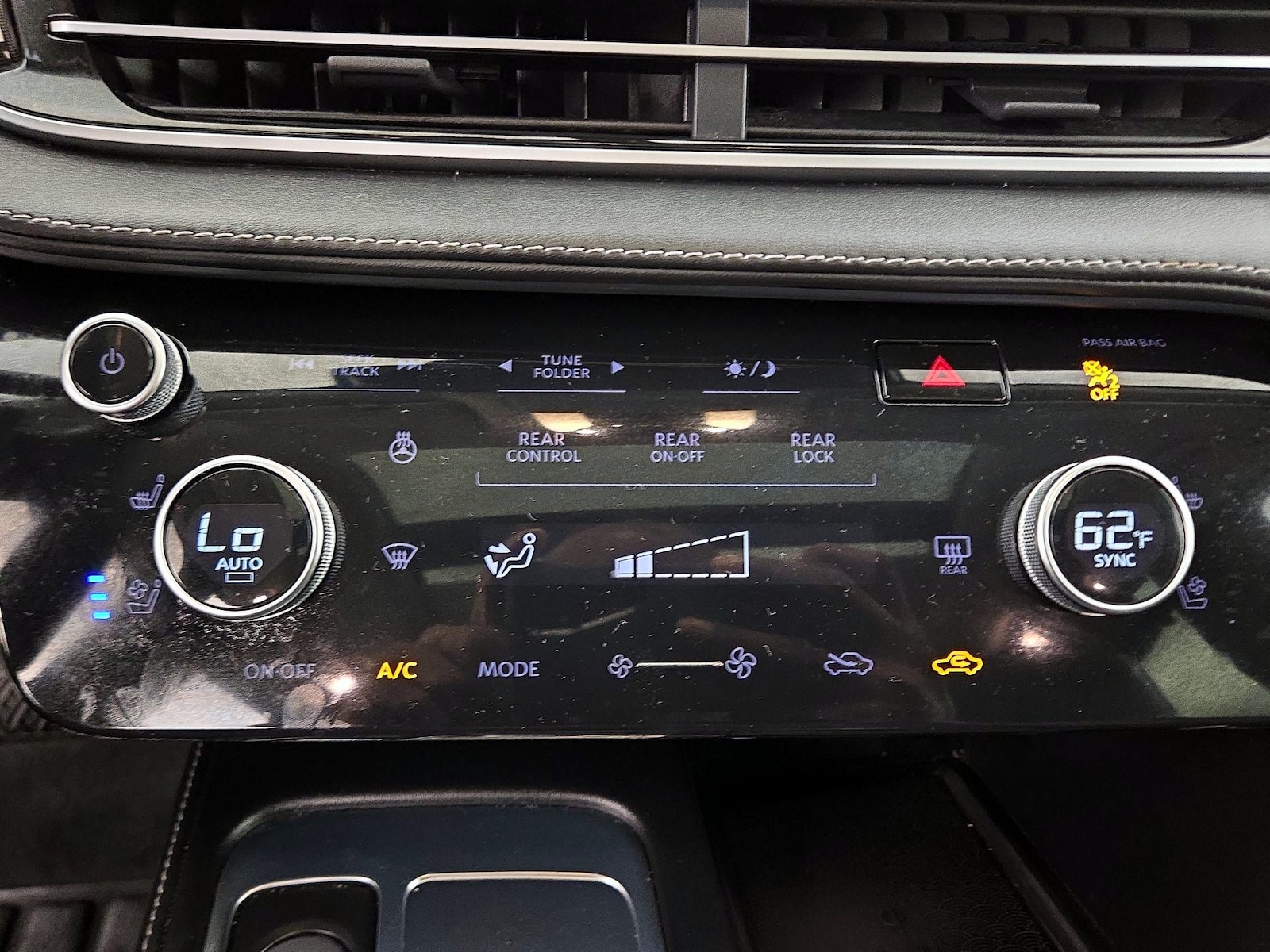 2023 INFINITI QX60 LUXE - Photo 18
