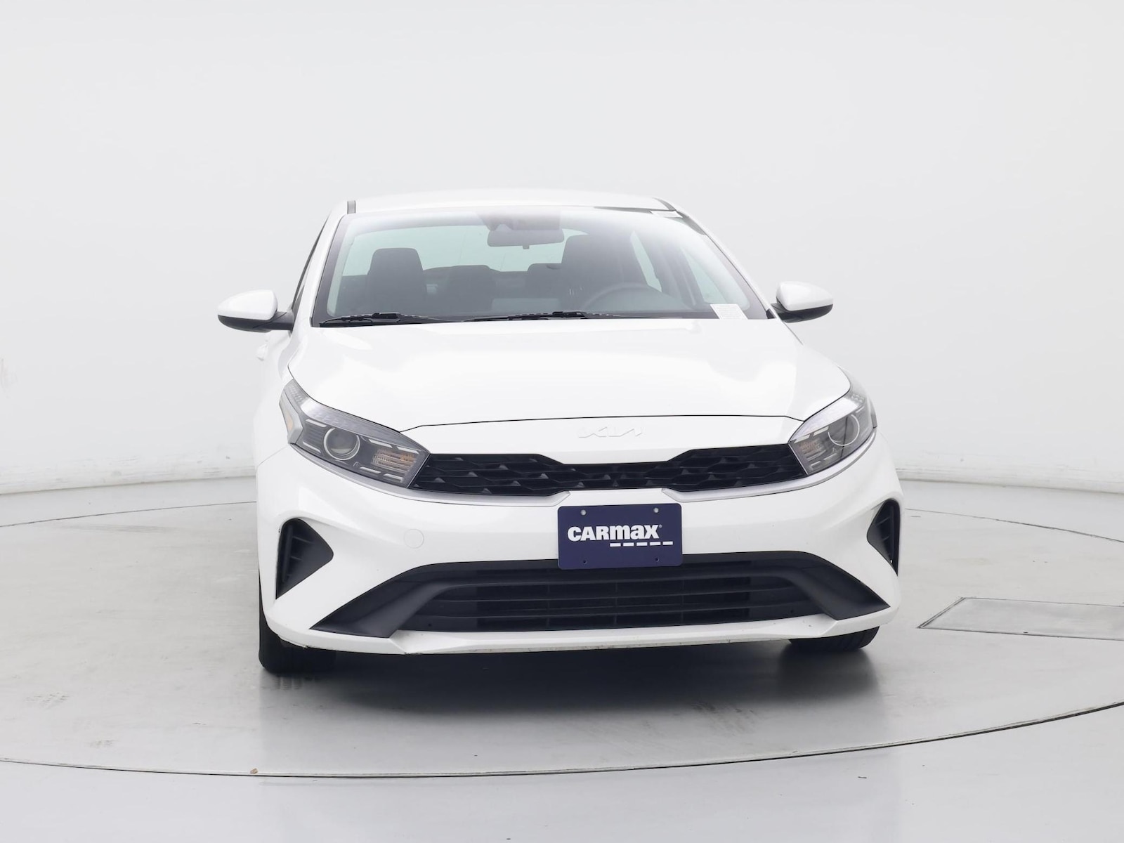 2023 Kia Forte LXS - Photo 6