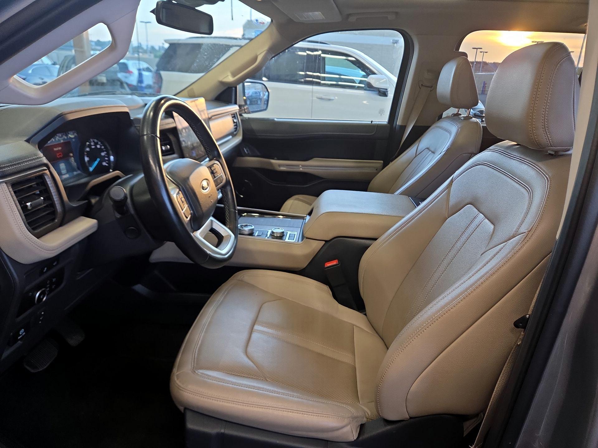 Thumbnail: 2024 Ford Expedition - 9