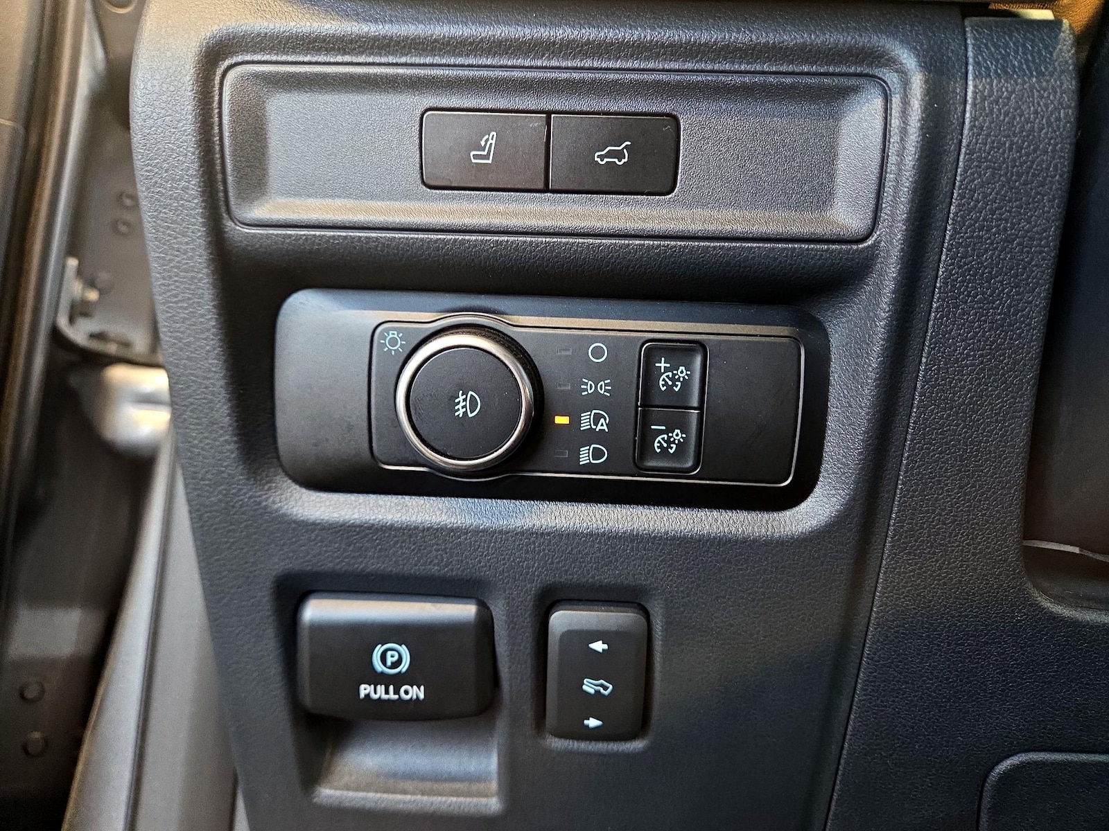2024 Ford Expedition Limited - Photo 12