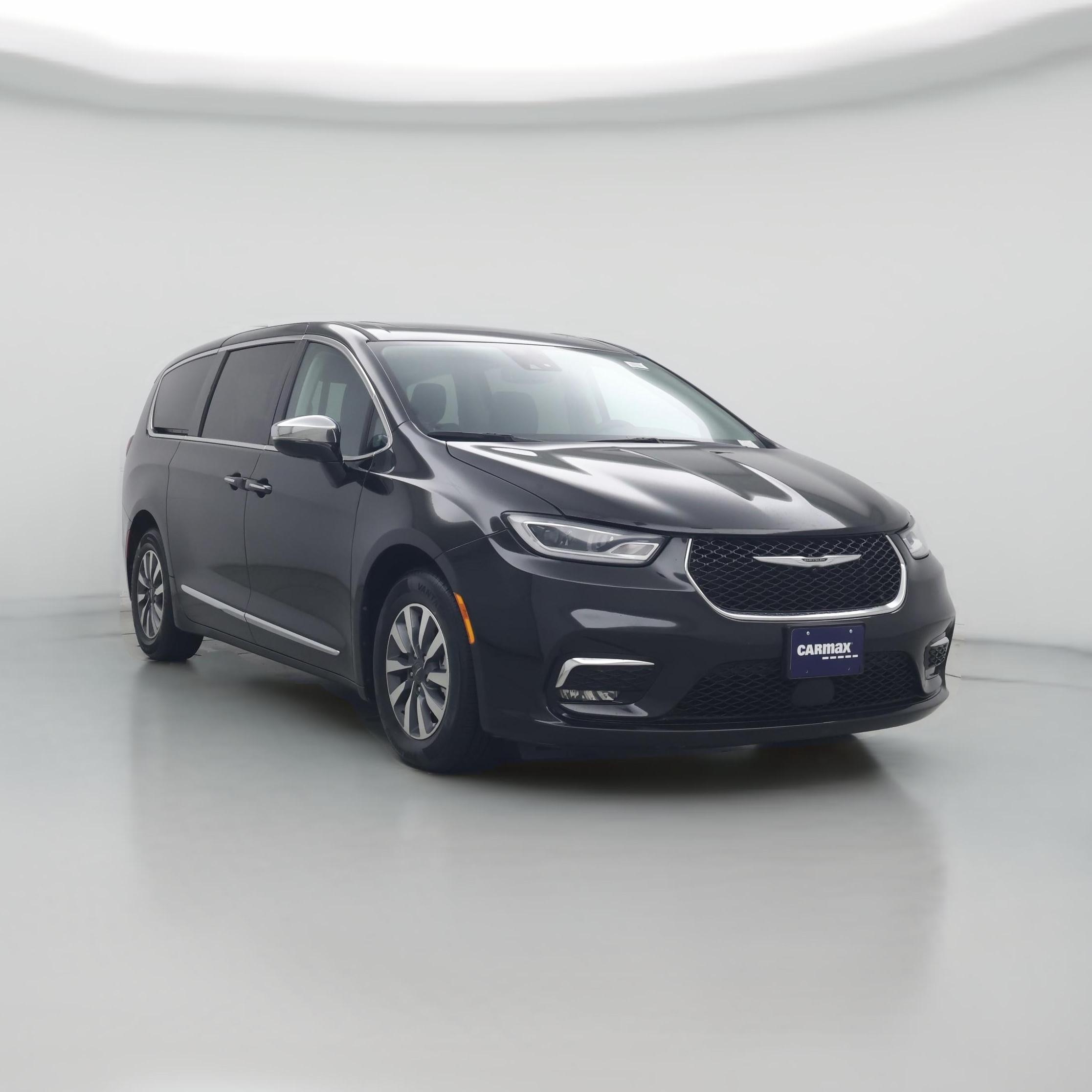 Thumbnail: 2023 Chrysler Pacifica - 1