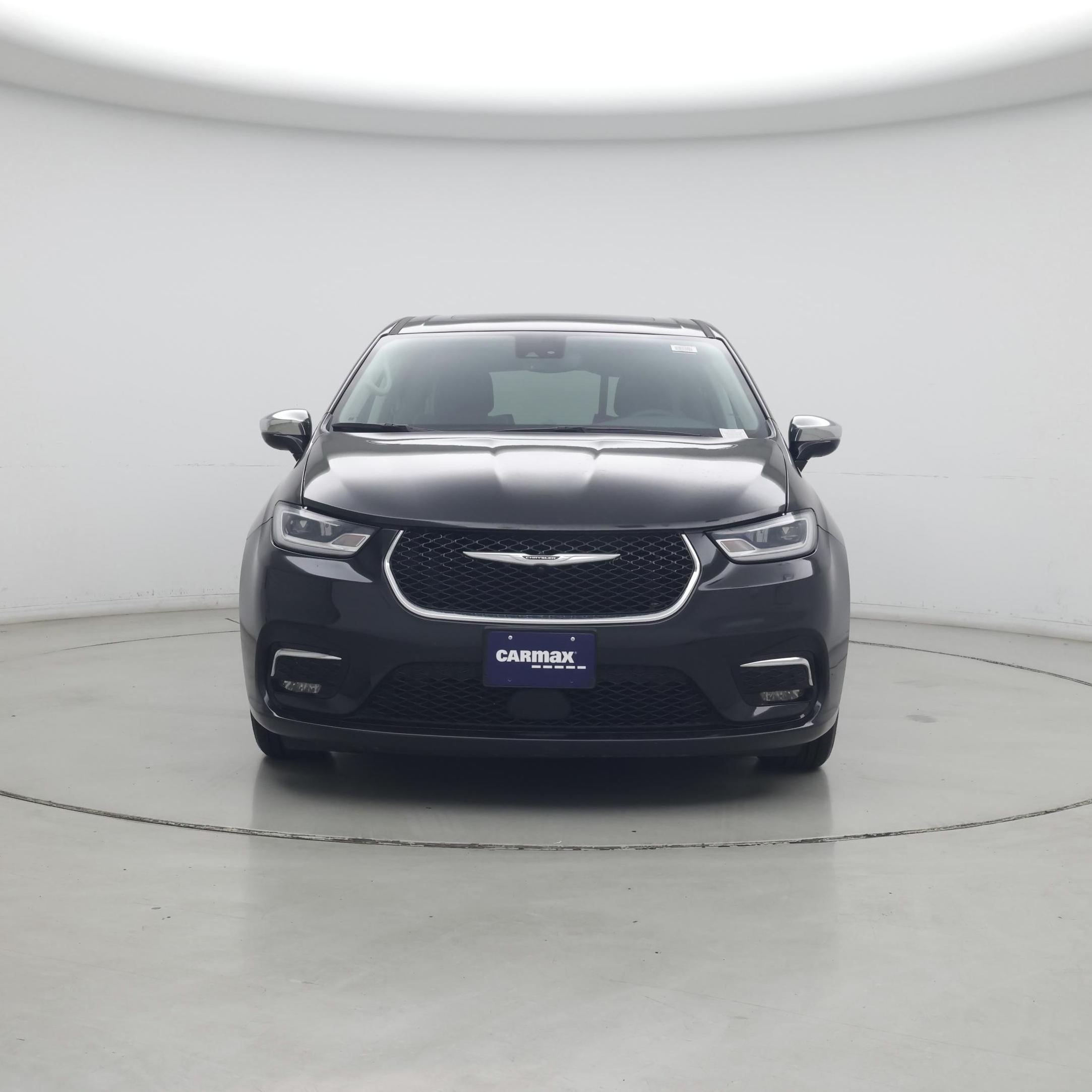 Thumbnail: 2023 Chrysler Pacifica - 5