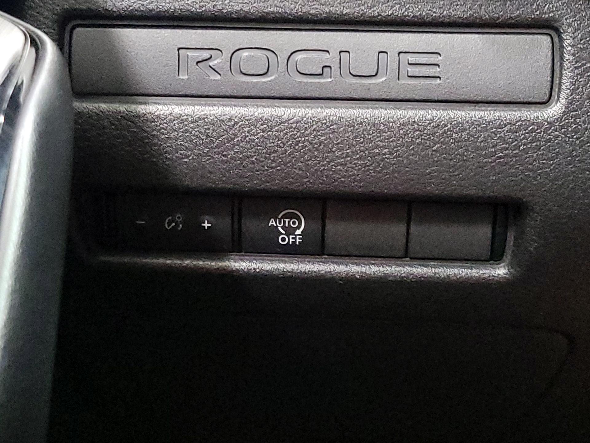 Thumbnail: 2023 Nissan Rogue - 13
