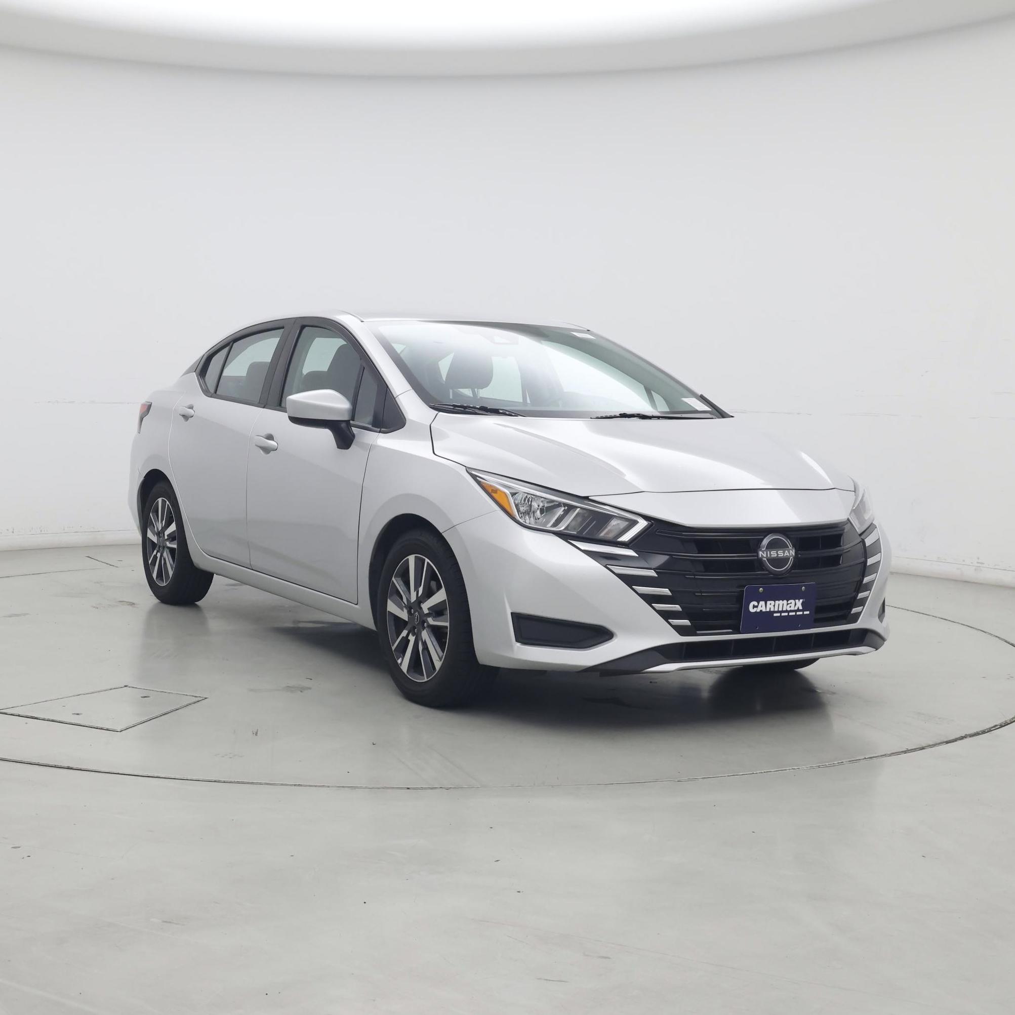  2023 Nissan Versa SV FWD   