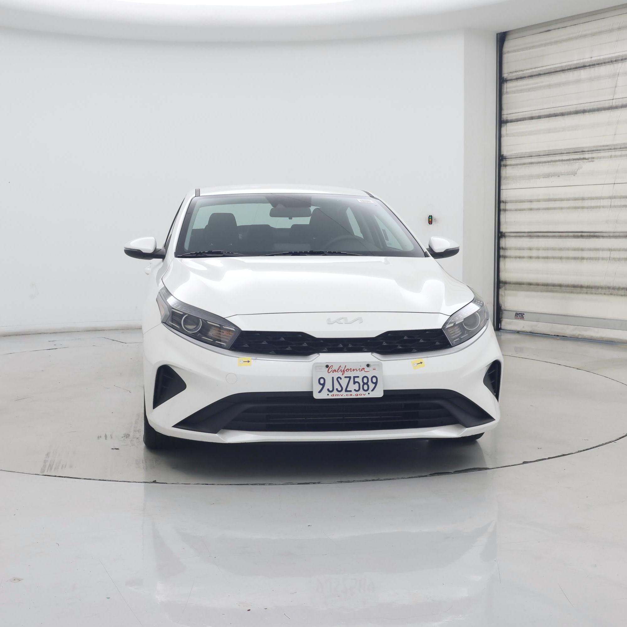 Thumbnail: 2023 Kia Forte - 5