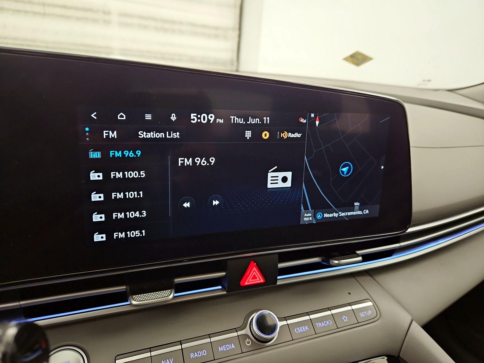 Thumbnail: 2024 Hyundai Elantra - 16
