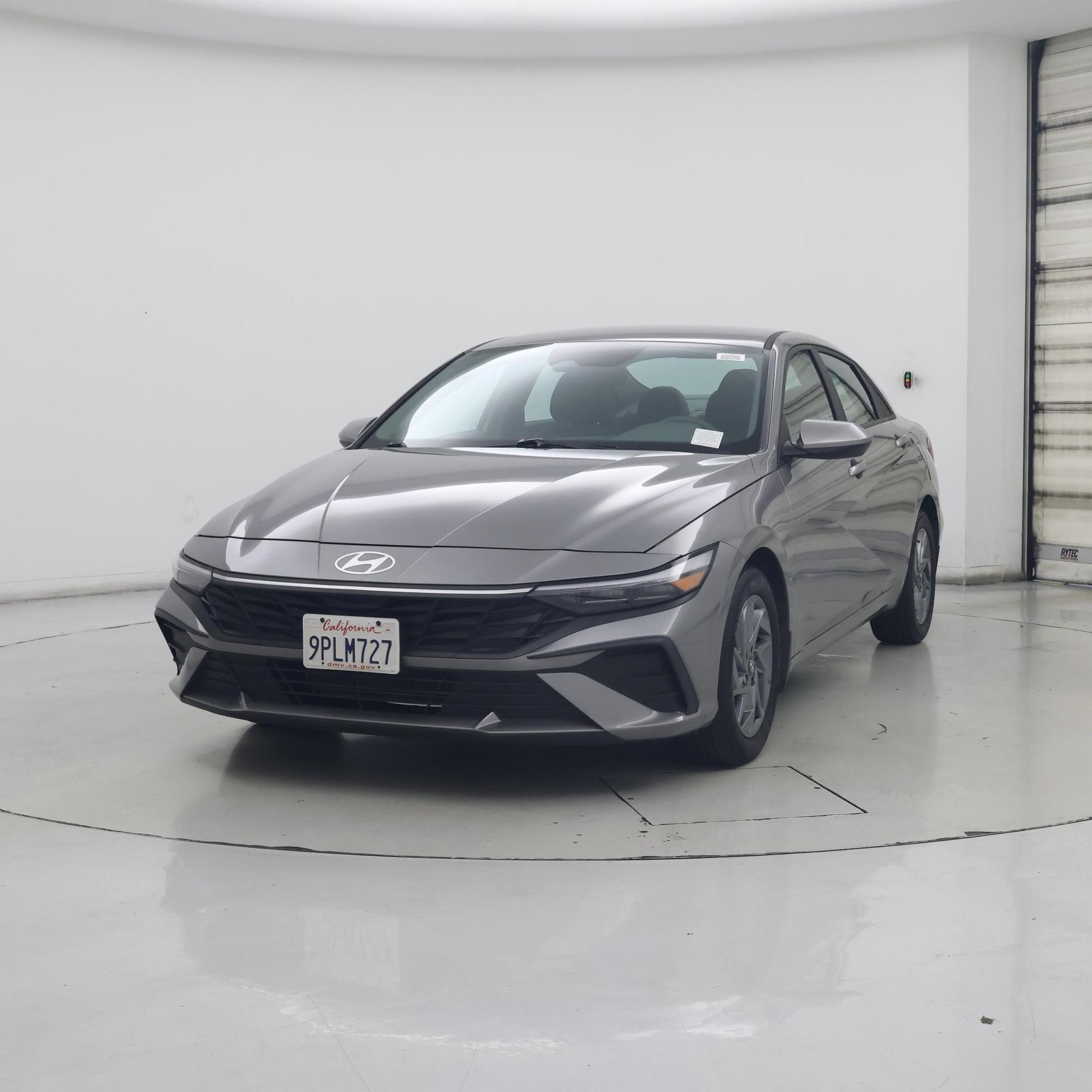 Thumbnail: 2024 Hyundai Elantra - 4