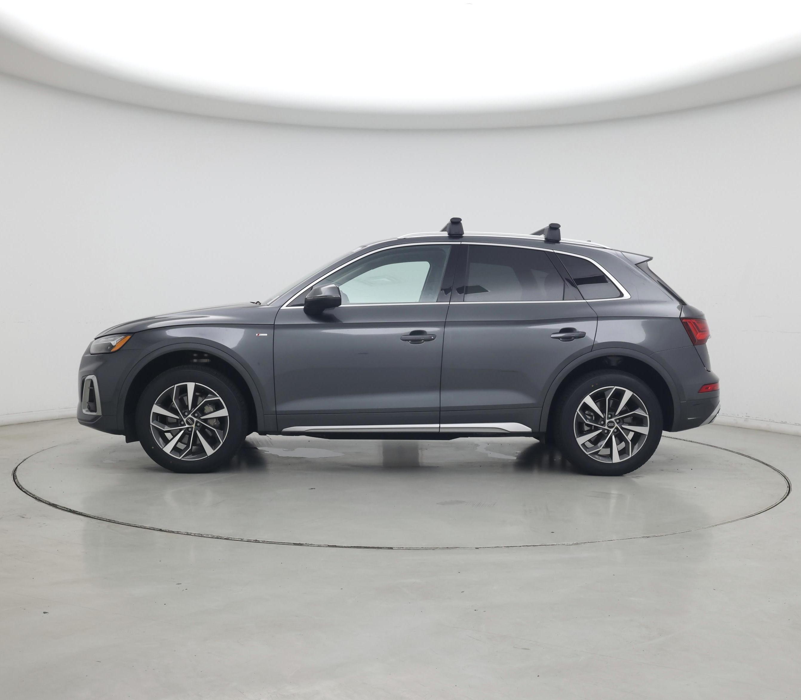 Thumbnail: 2022 Audi Q5 - 3