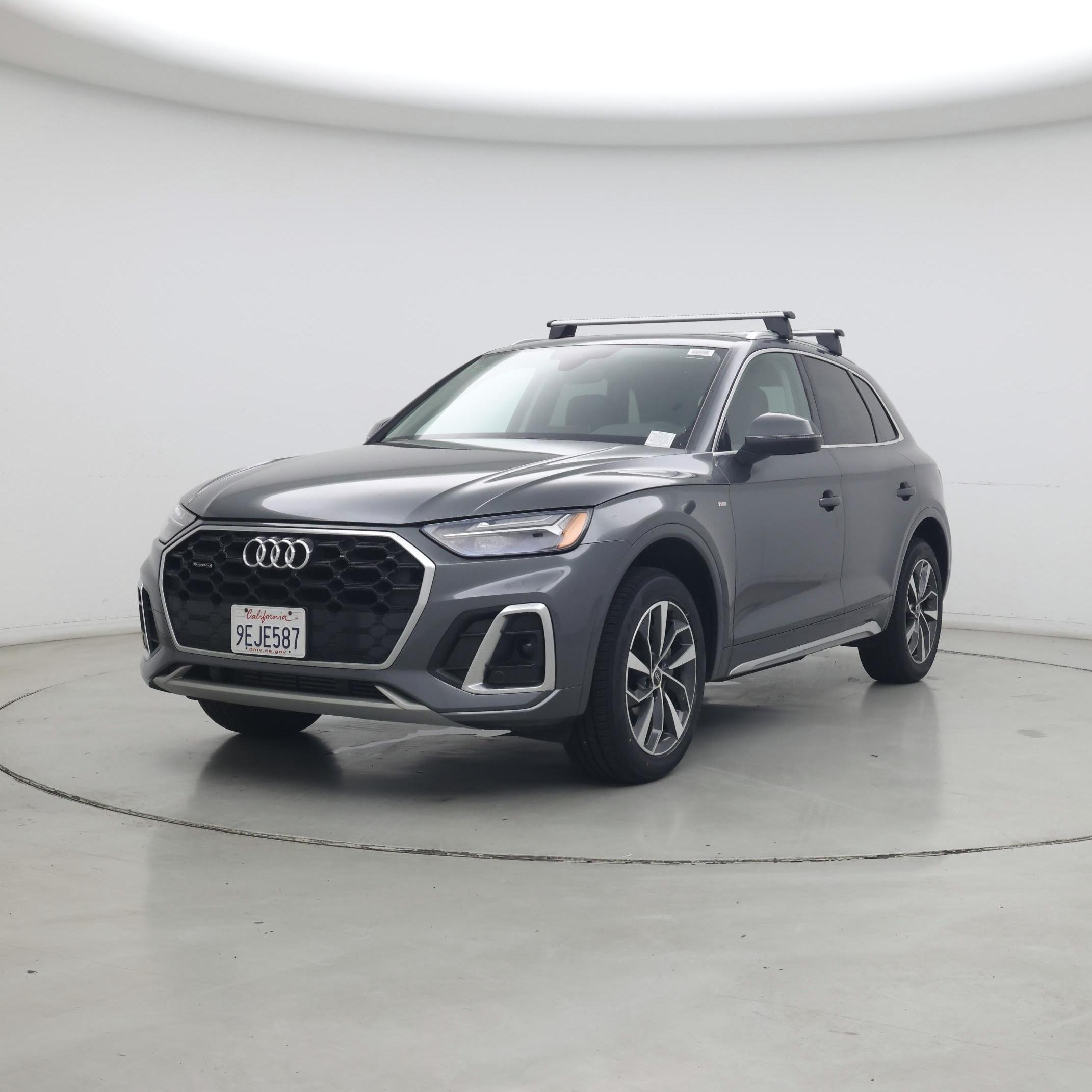Thumbnail: 2022 Audi Q5 - 4