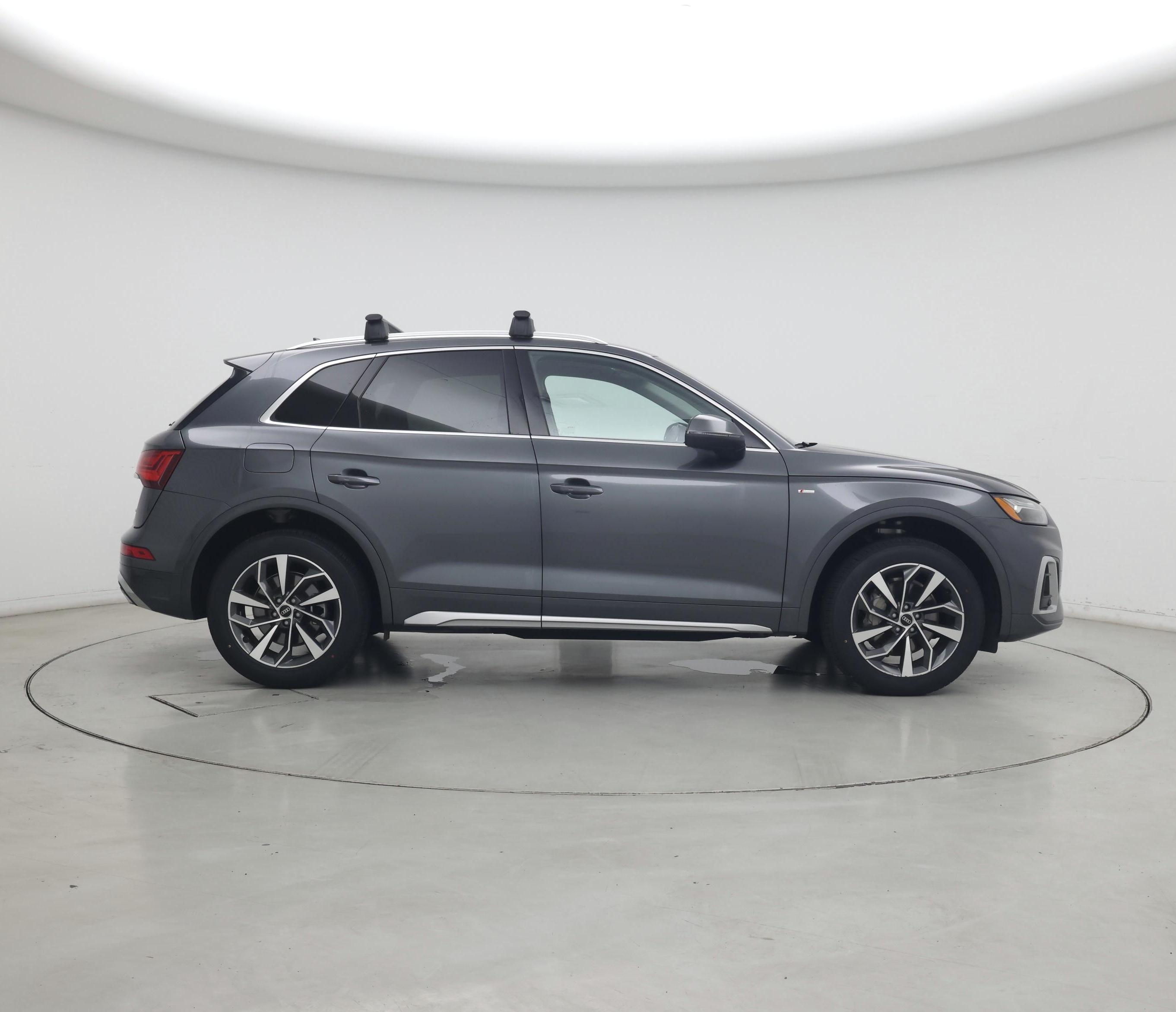 Thumbnail: 2022 Audi Q5 - 7