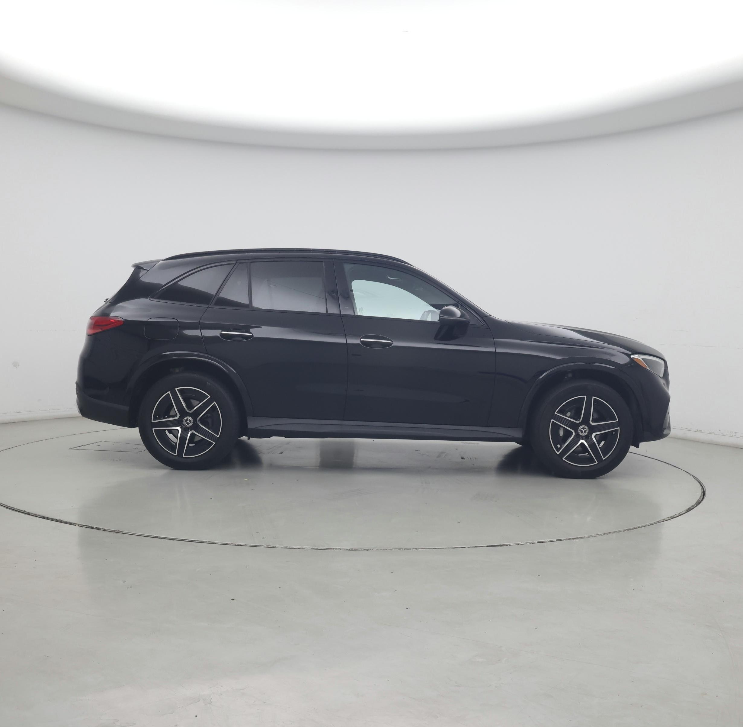 Thumbnail: 2024 Mercedes-Benz GLC - 7