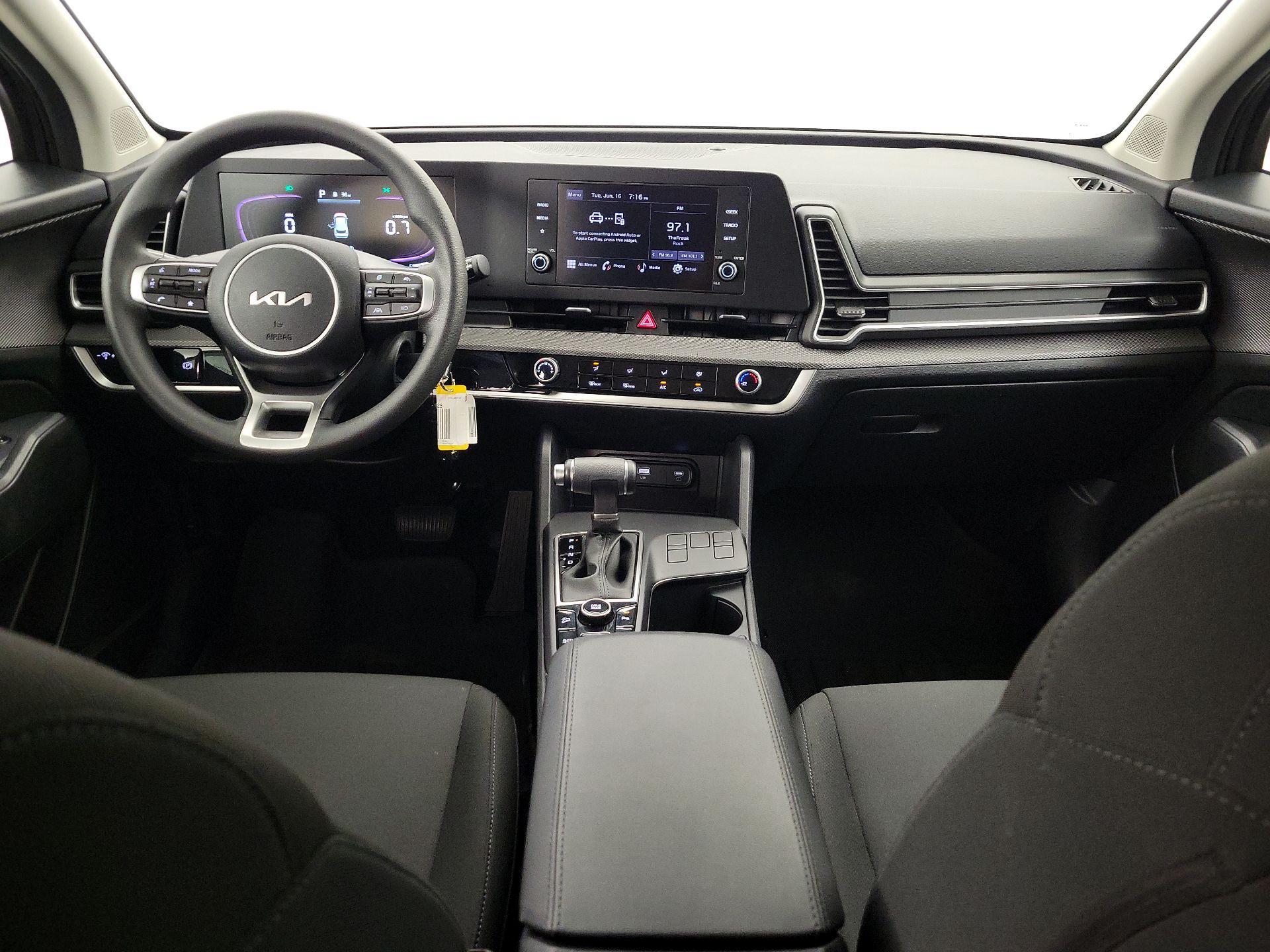 Thumbnail: 2023 Kia Sportage - 9