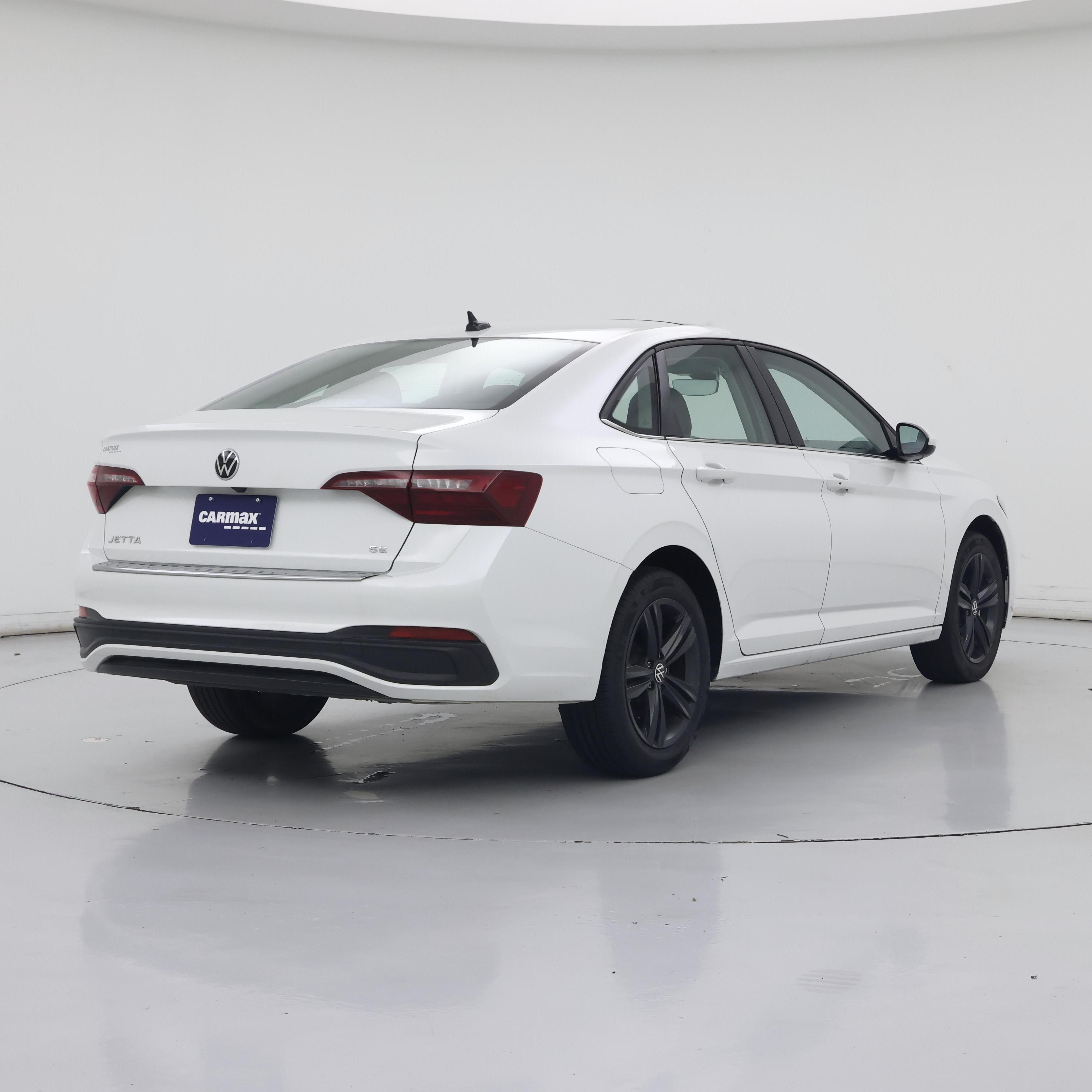 Thumbnail: 2024 Volkswagen Jetta - 8