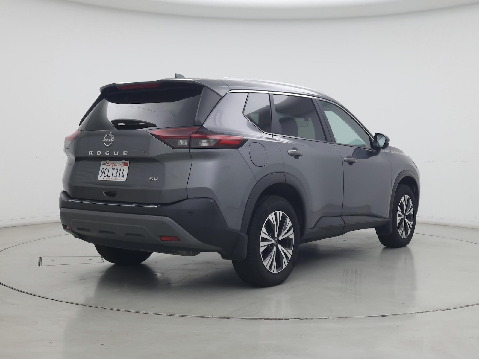 2022 Nissan Rogue SV - Photo 9