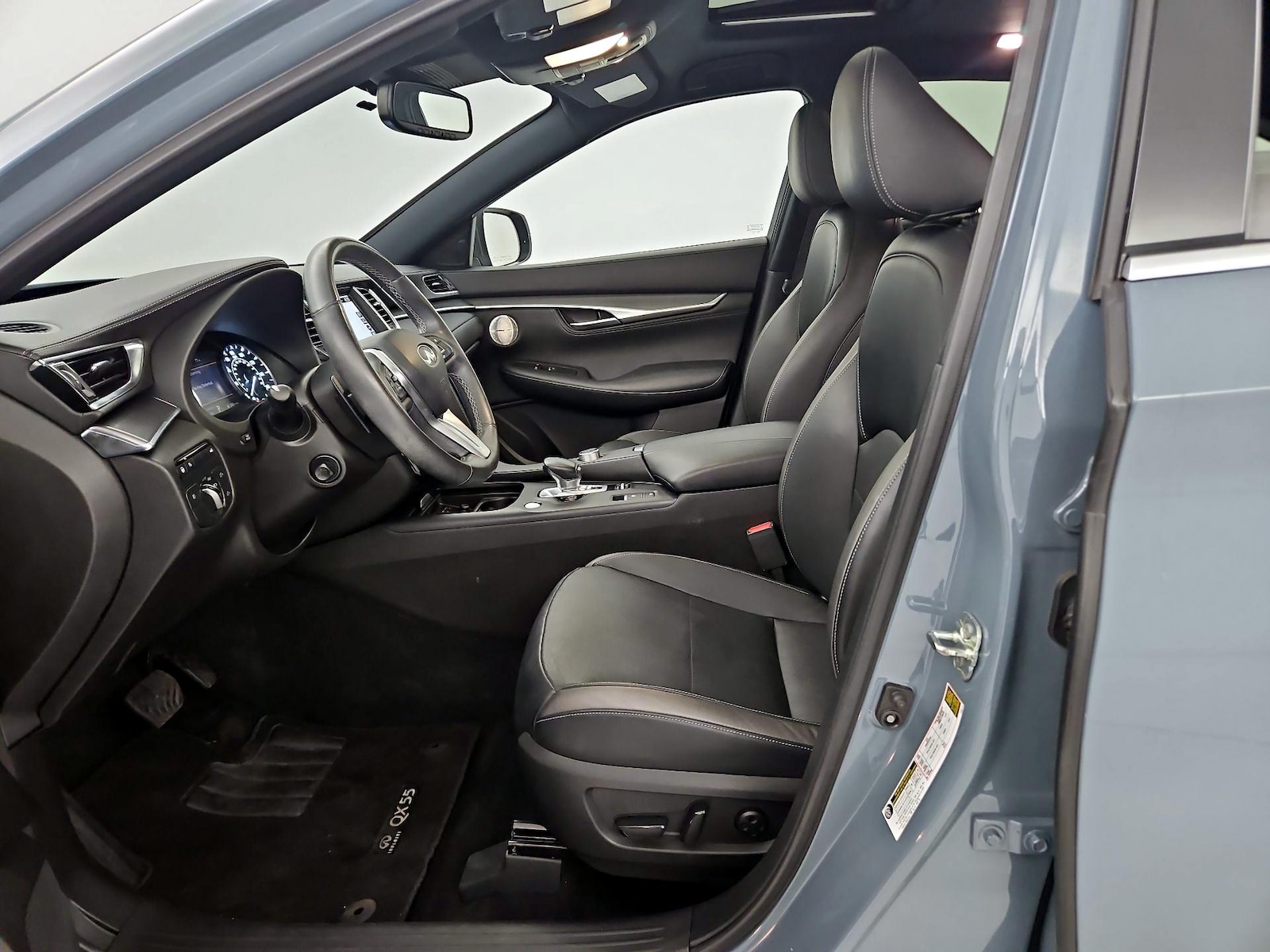 2023 INFINITI QX55 Essential - Photo 10