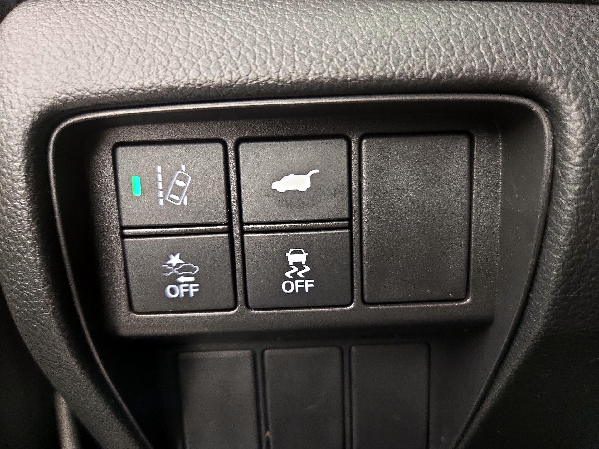 Thumbnail: 2017 Honda CR-V - 13